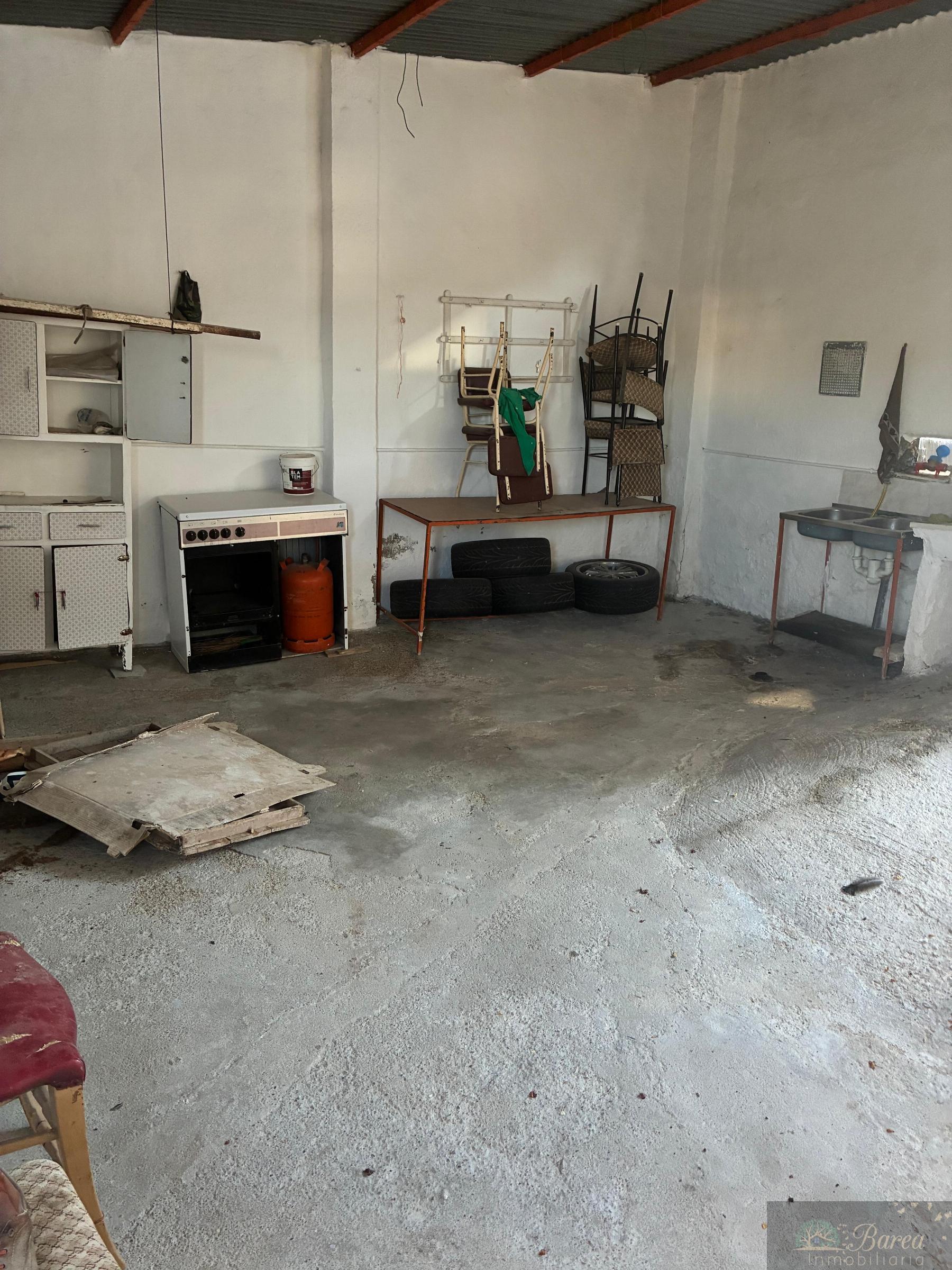 Venta de garaje en Rute