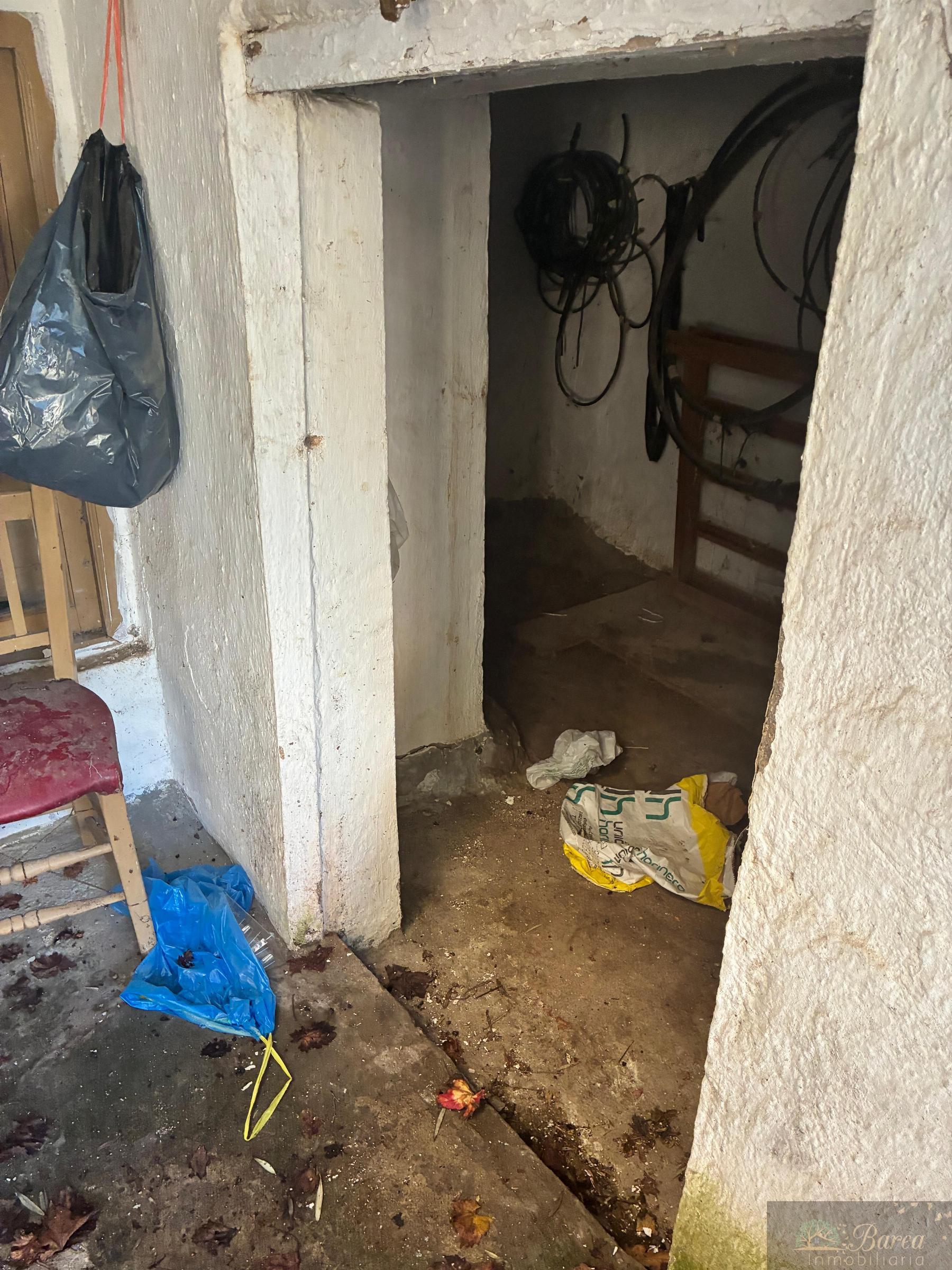 Venta de garaje en Rute