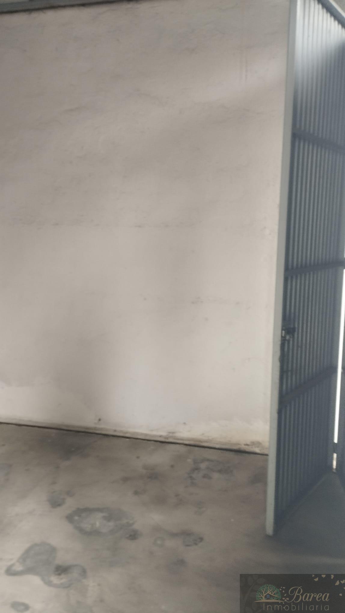 Venta de garaje en Rute