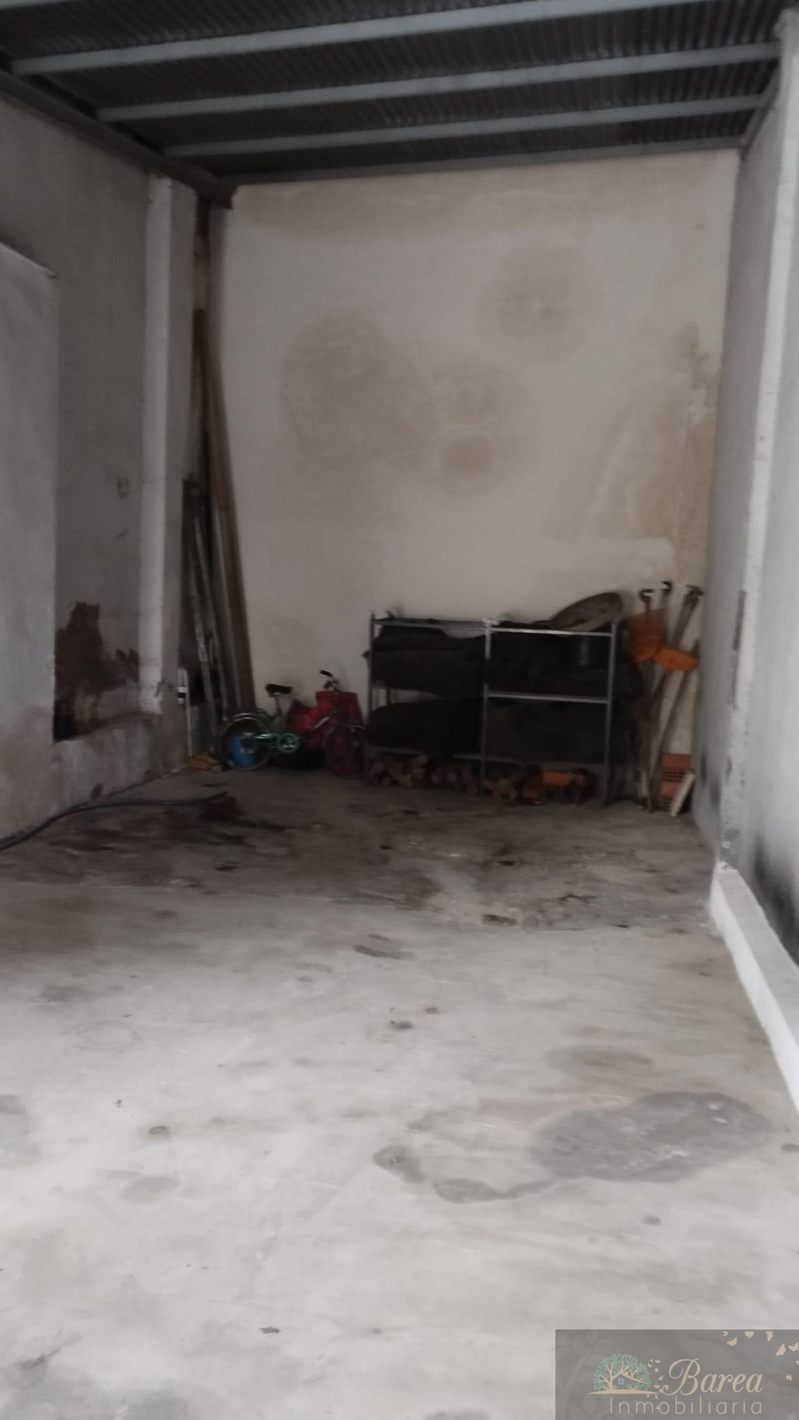 Venta de garaje en Rute