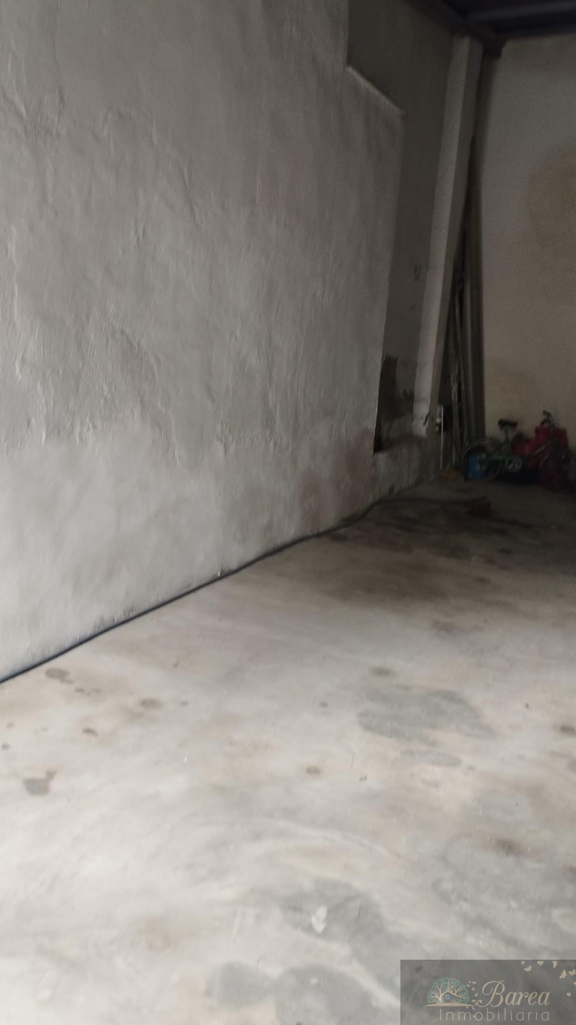 Venta de garaje en Rute