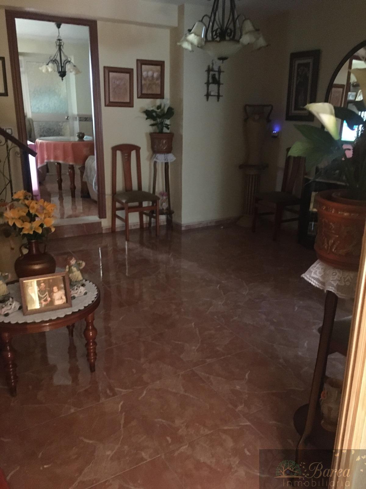 For sale of house in Rute
