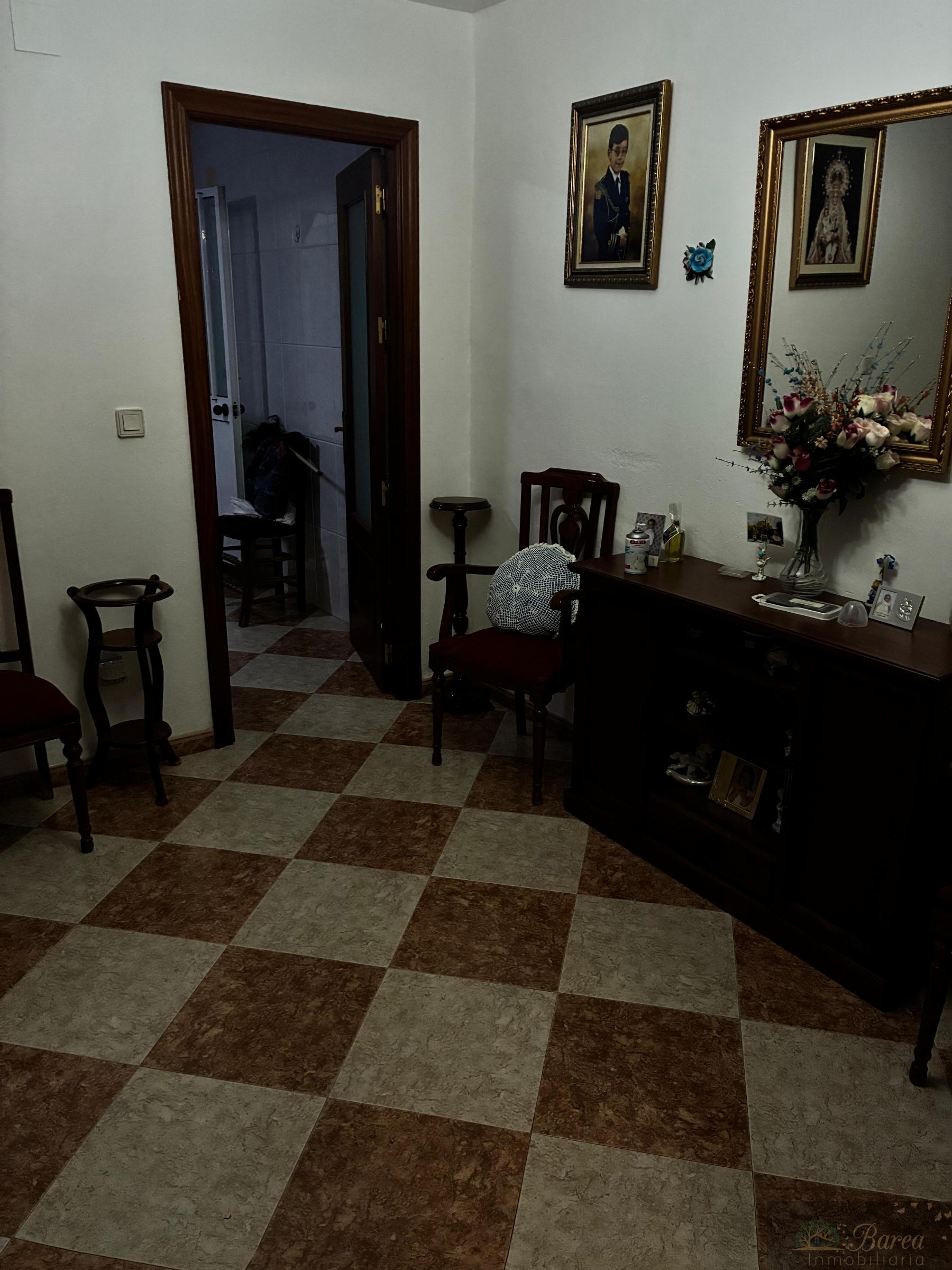 For sale of house in Rute