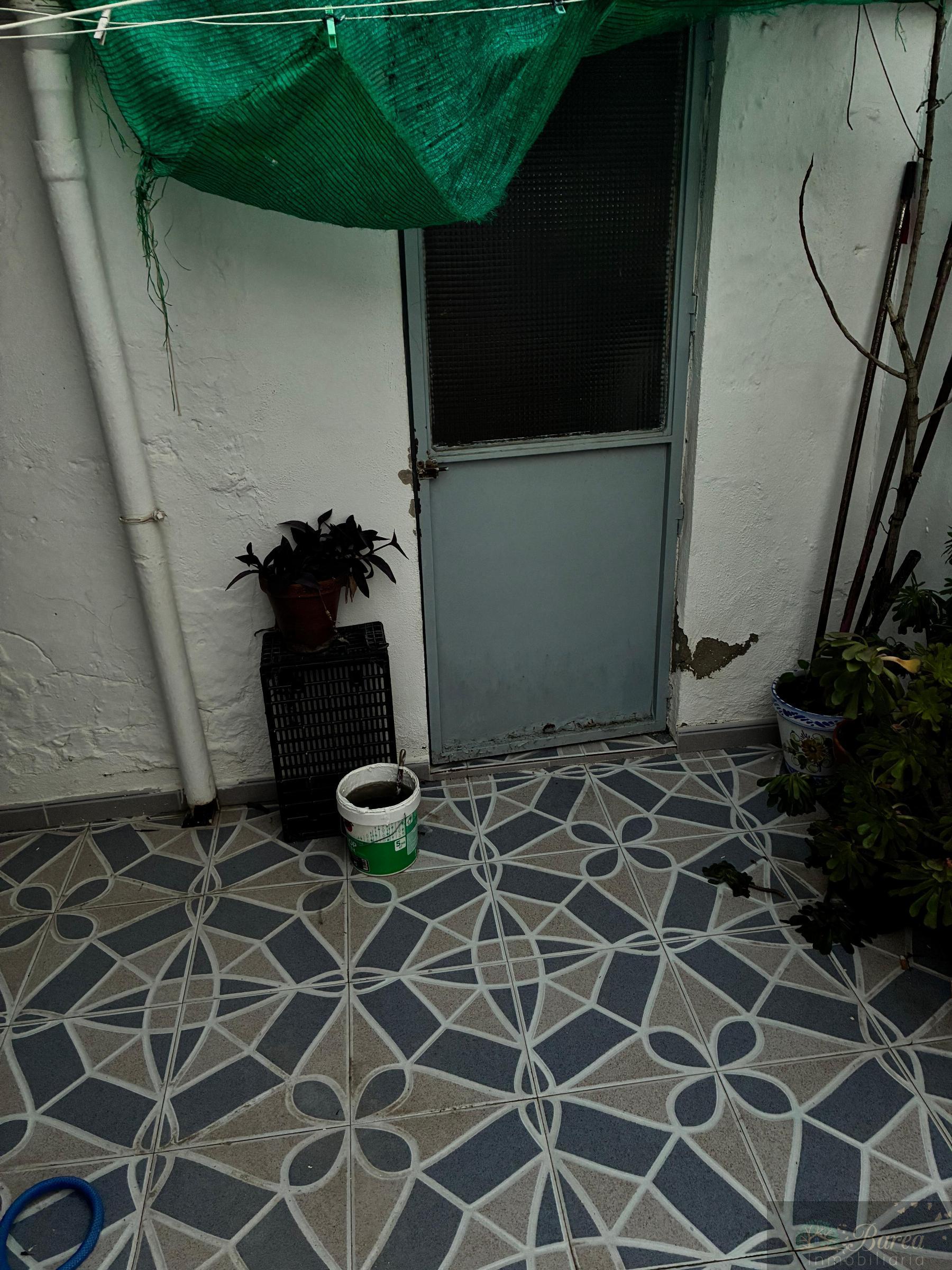 For sale of house in Rute