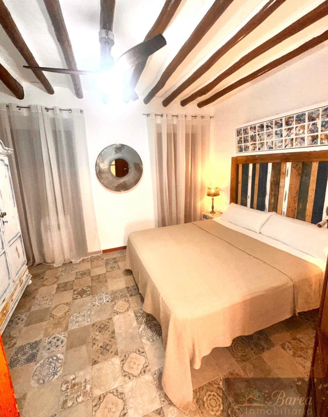 Venta de casa en Rute