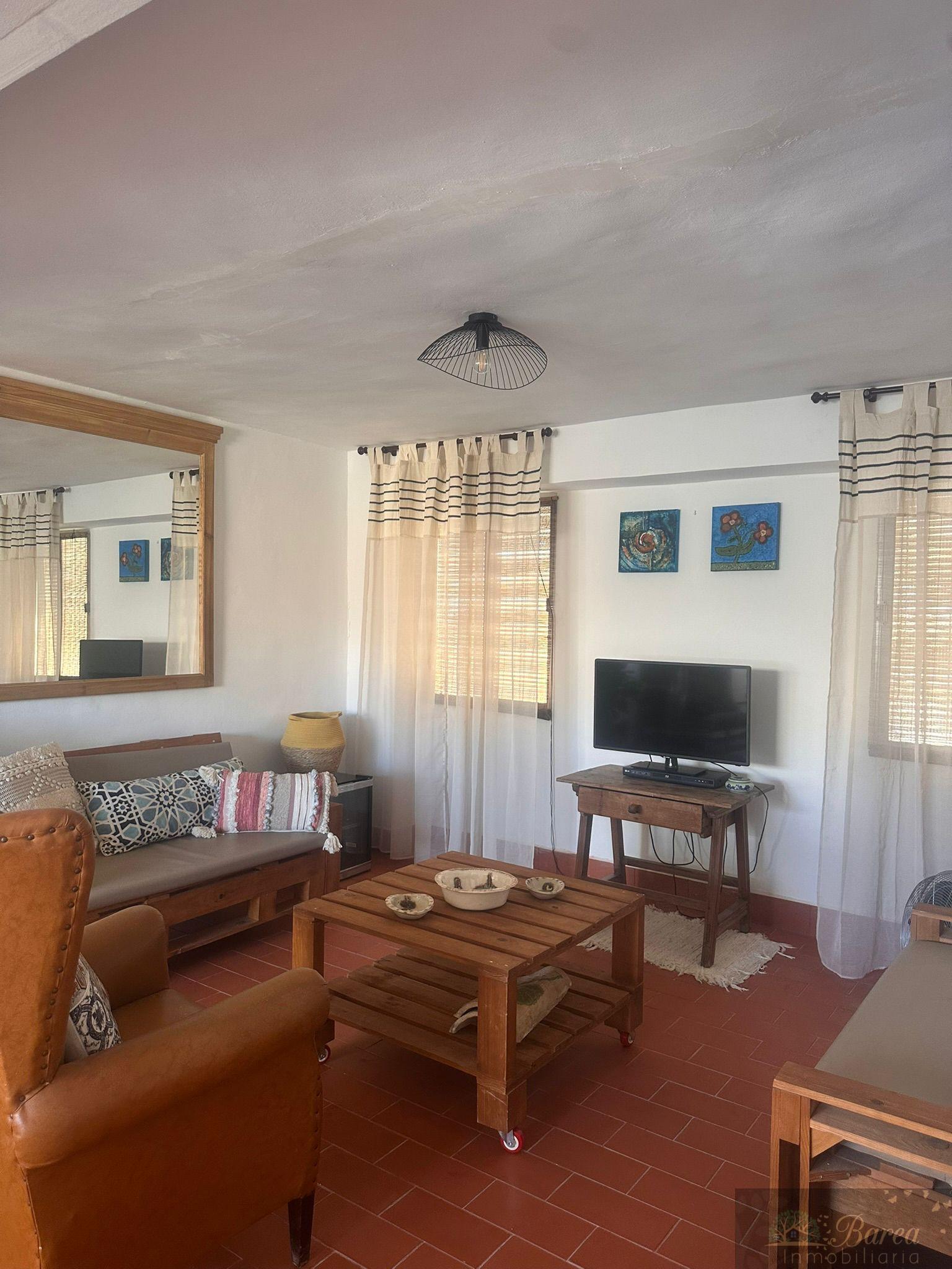 Venta de casa en Rute