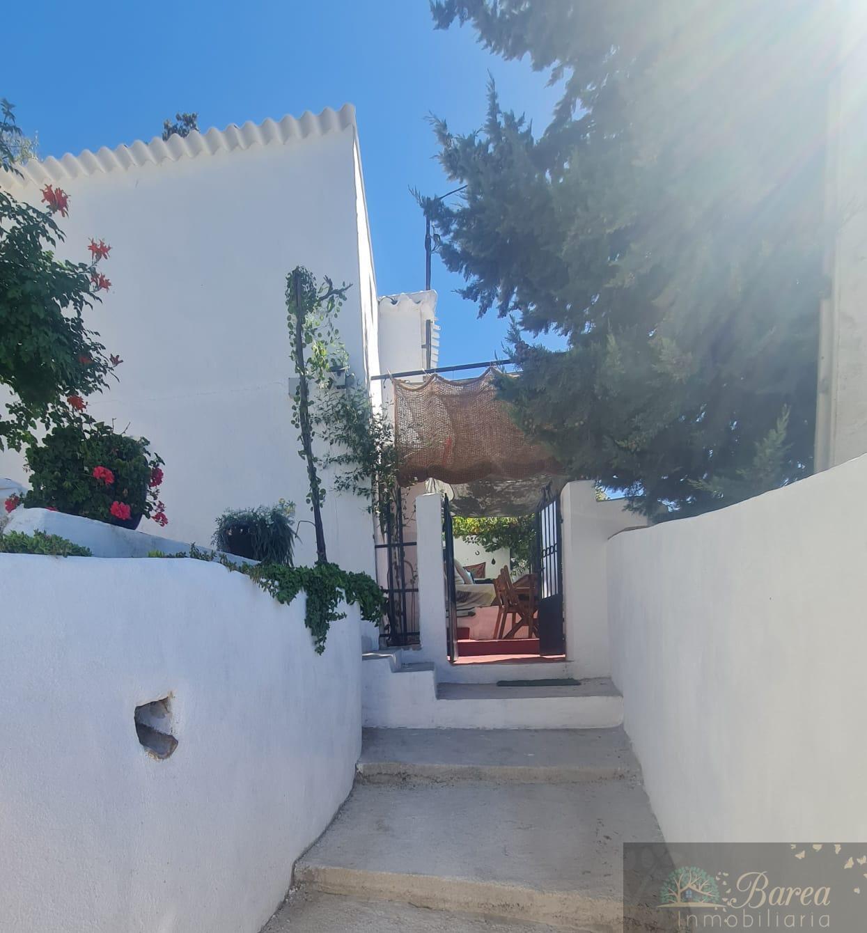 Venta de casa en Iznájar