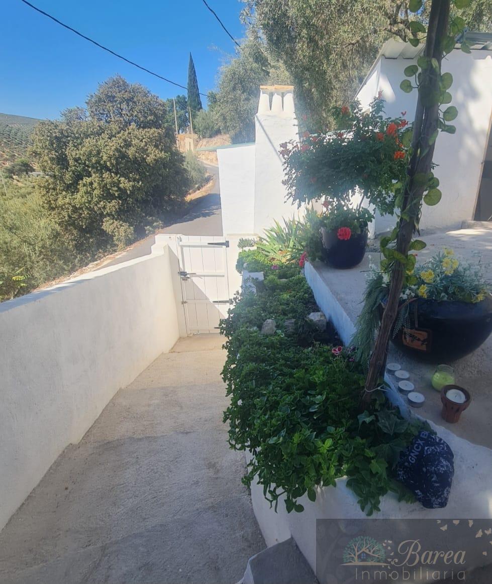 Venta de casa en Iznájar