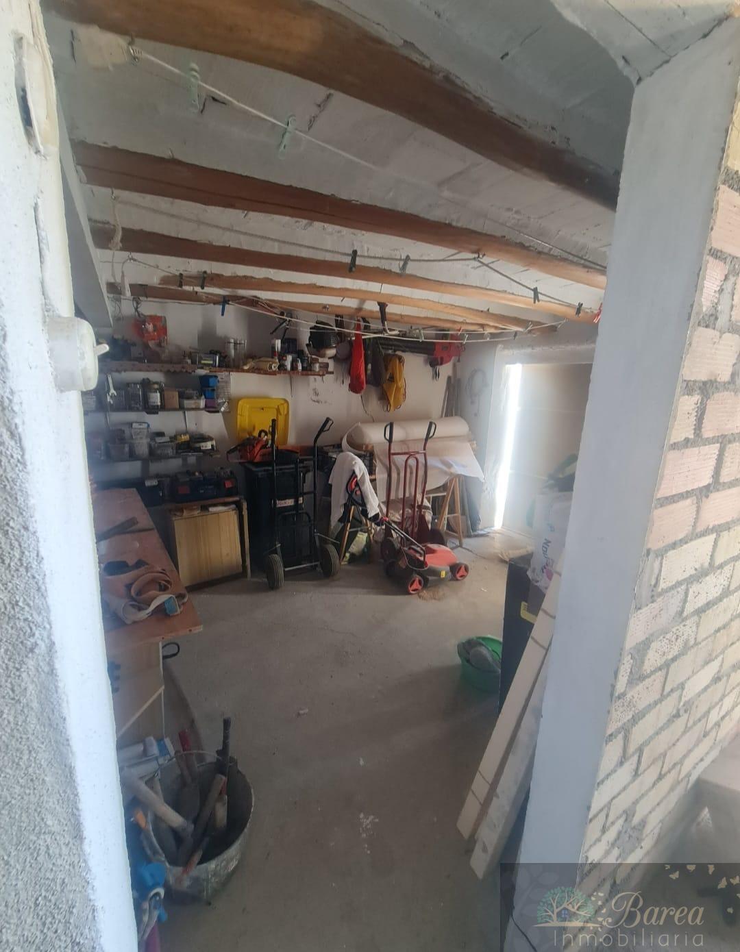 Venta de casa en Iznájar