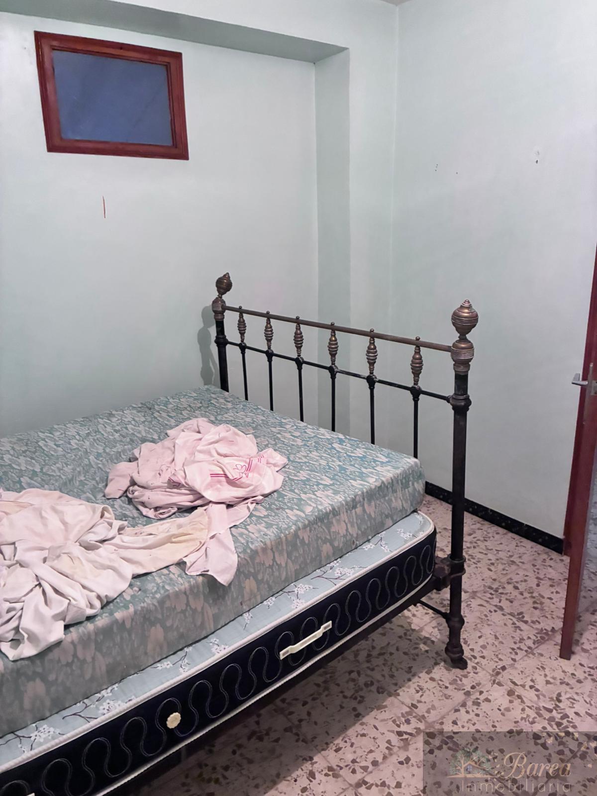 For sale of house in Rute