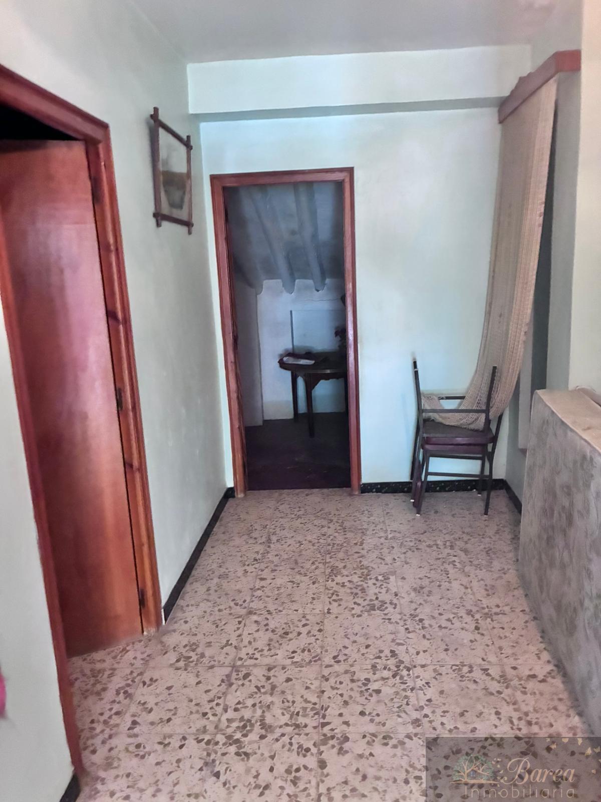 For sale of house in Rute