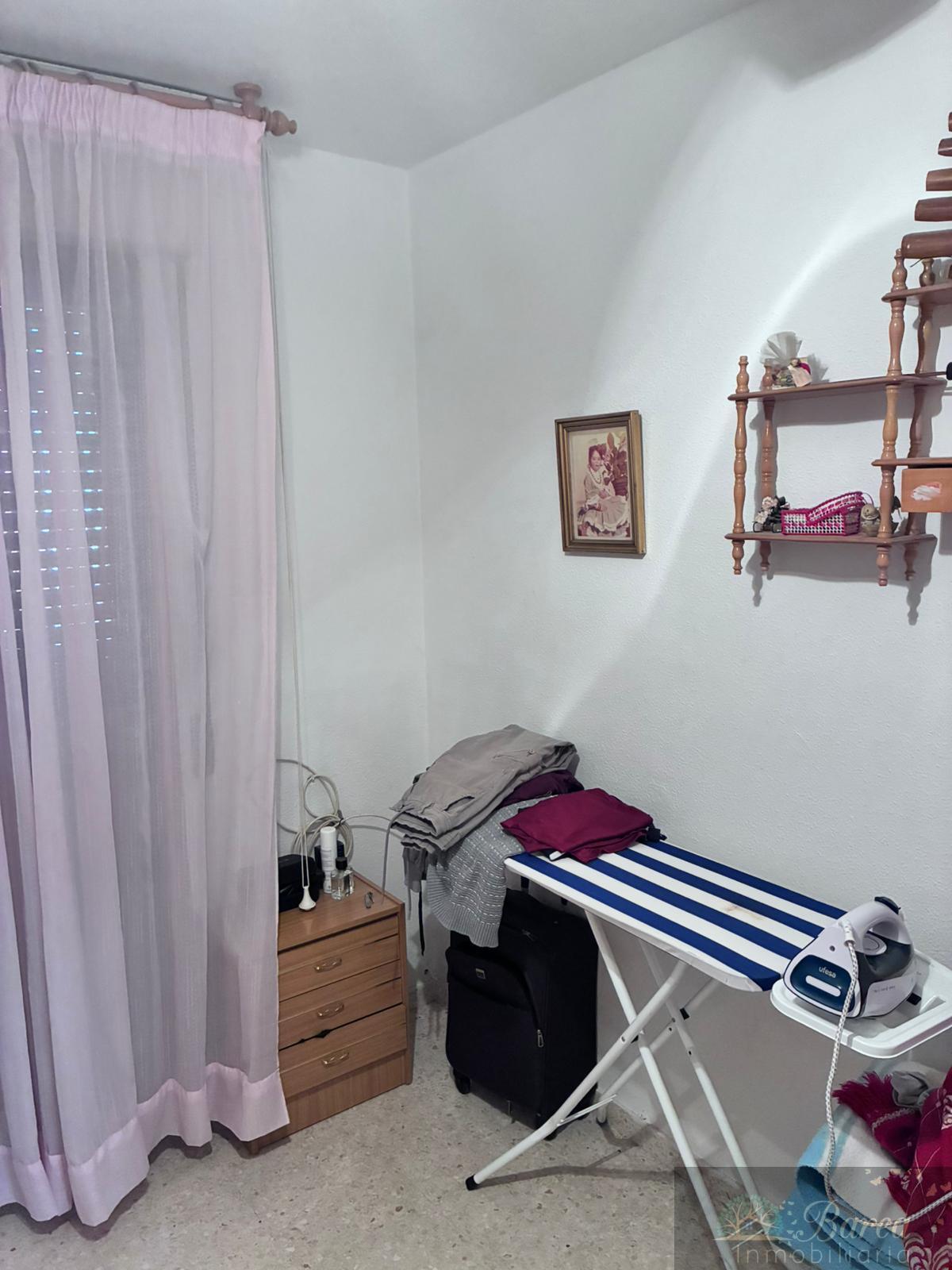 For sale of house in Rute