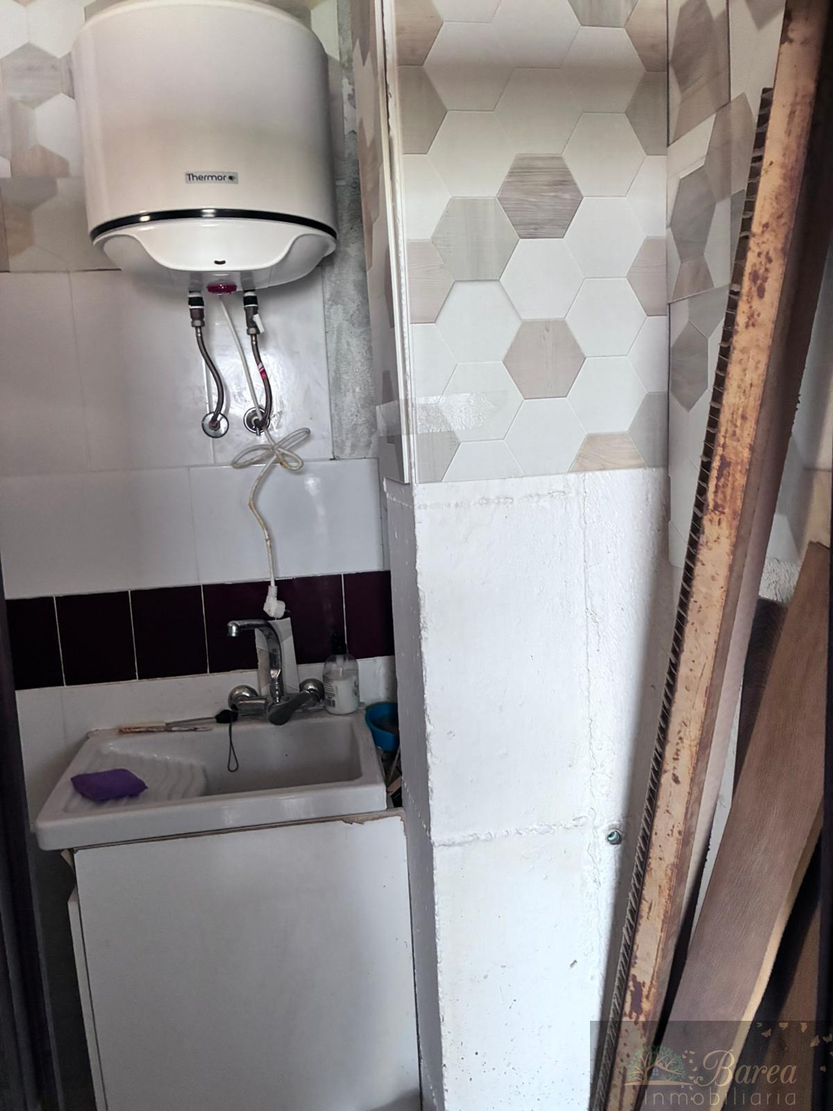 For sale of house in Rute