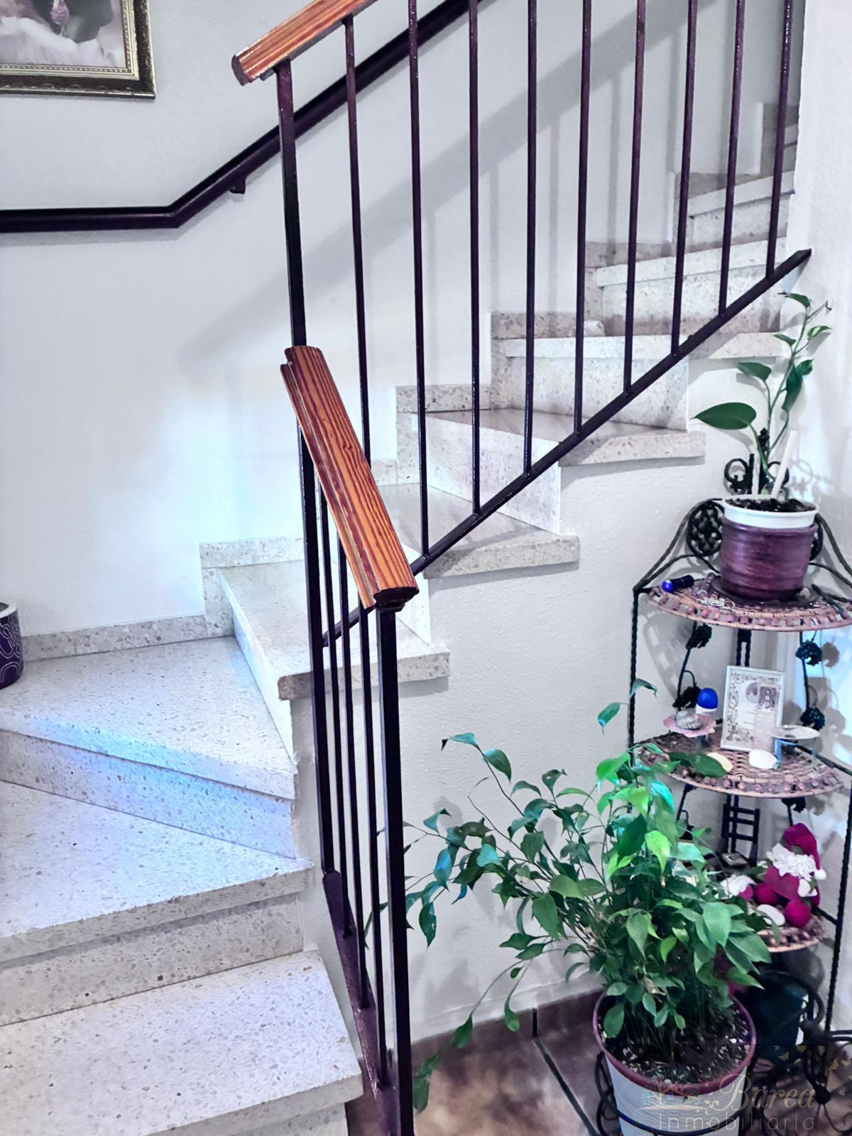 For sale of house in Rute