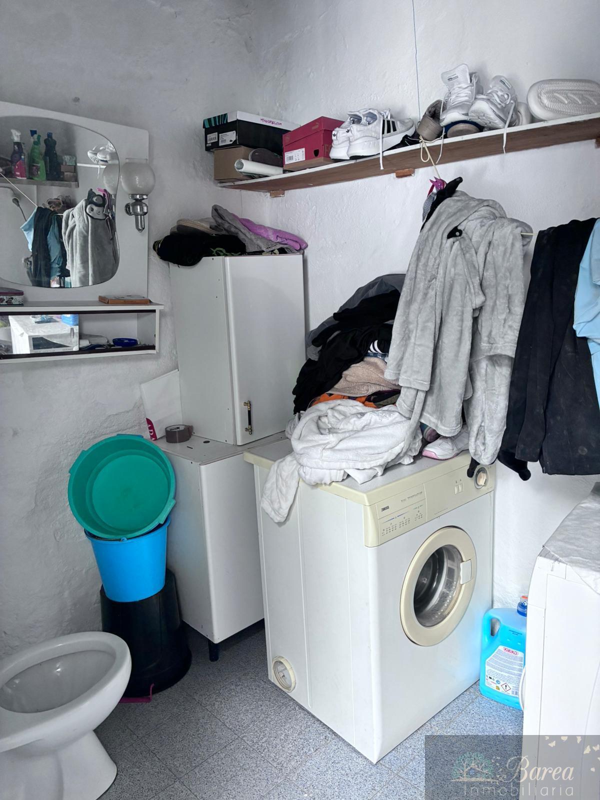 For sale of house in Rute