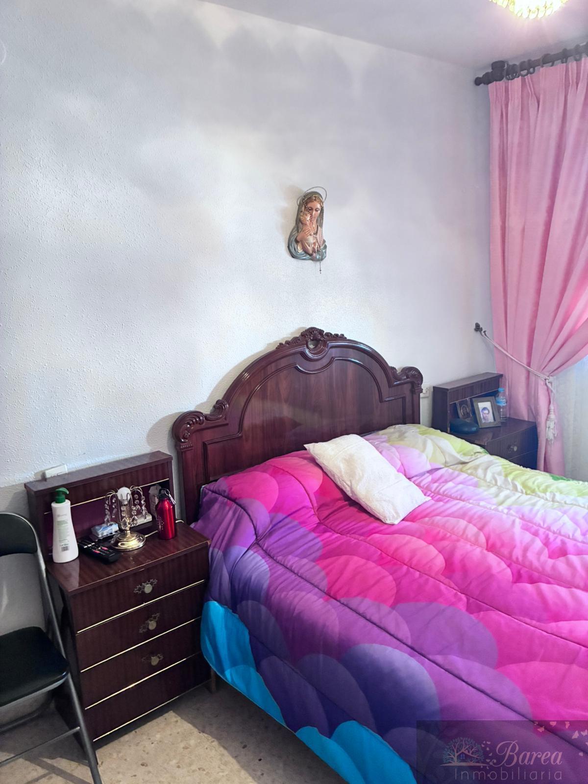 For sale of house in Rute