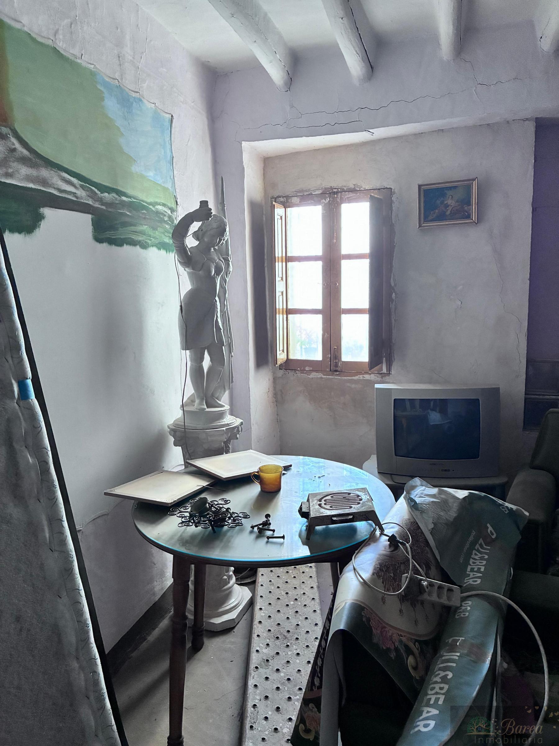 For sale of house in Rute