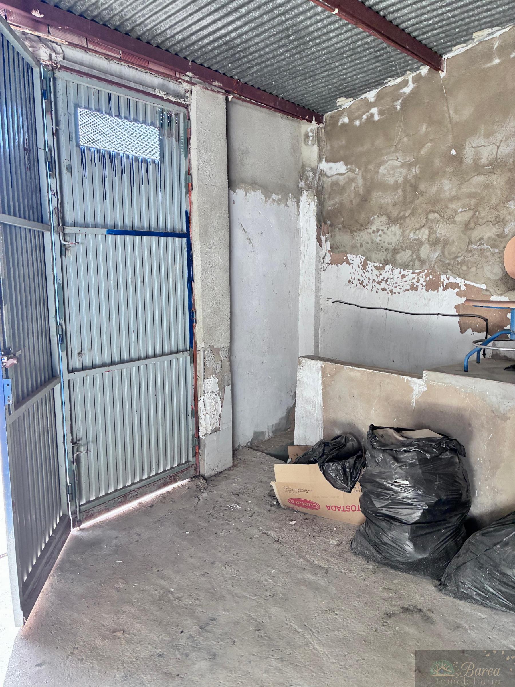 For sale of house in Rute