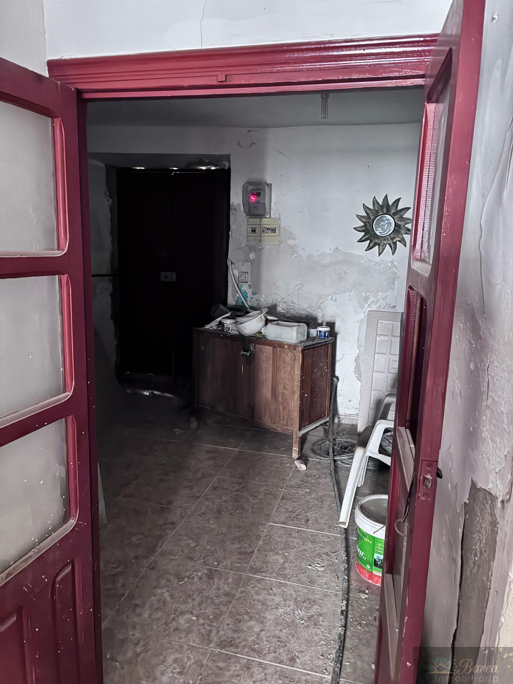 For sale of house in Rute