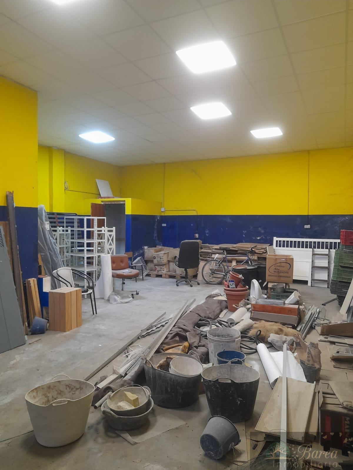 For sale of premises in Rute