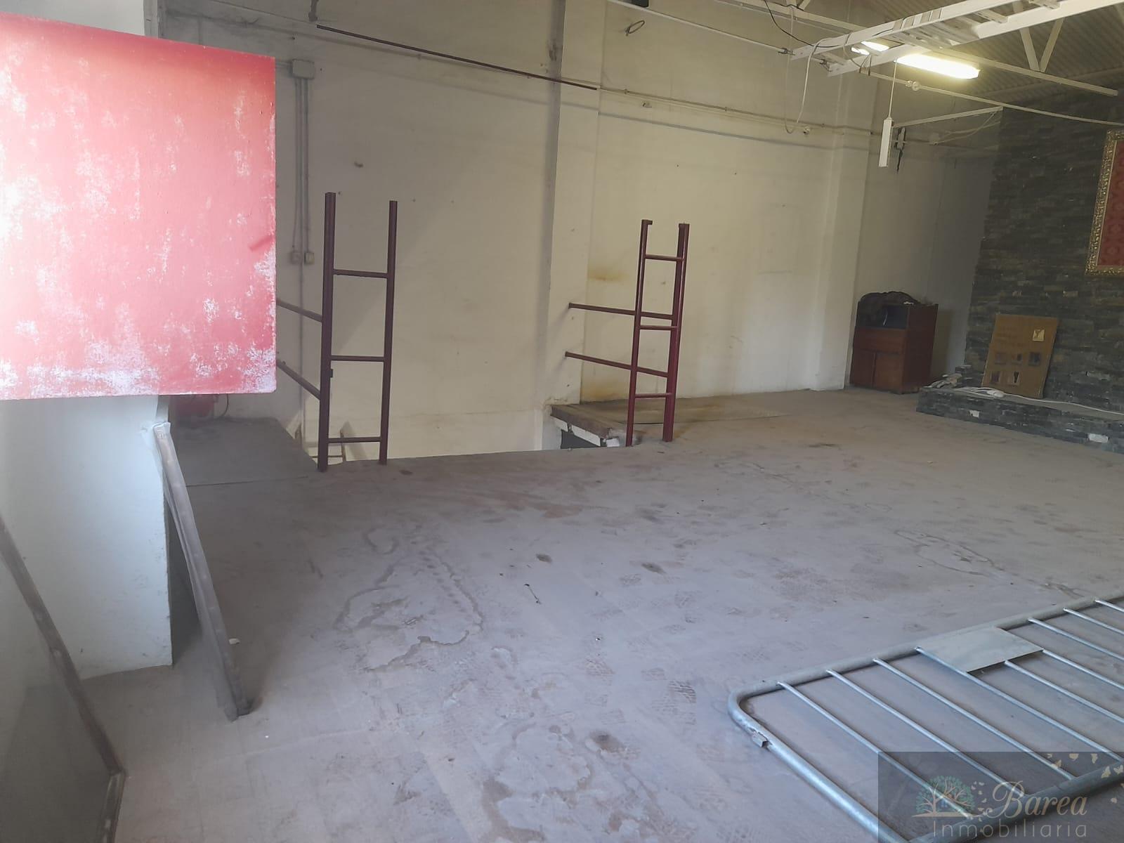 For sale of premises in Rute