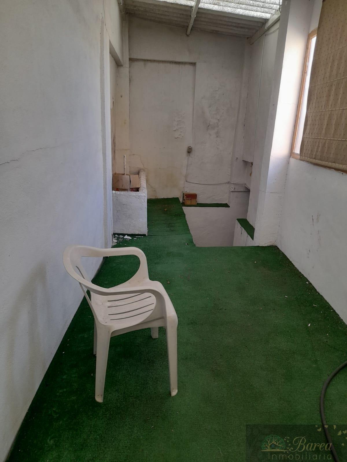 For sale of premises in Rute