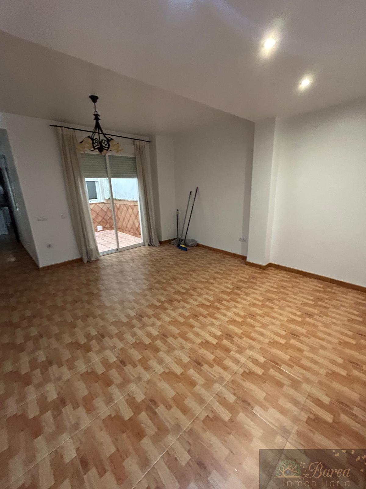 Venta de casa en Rute