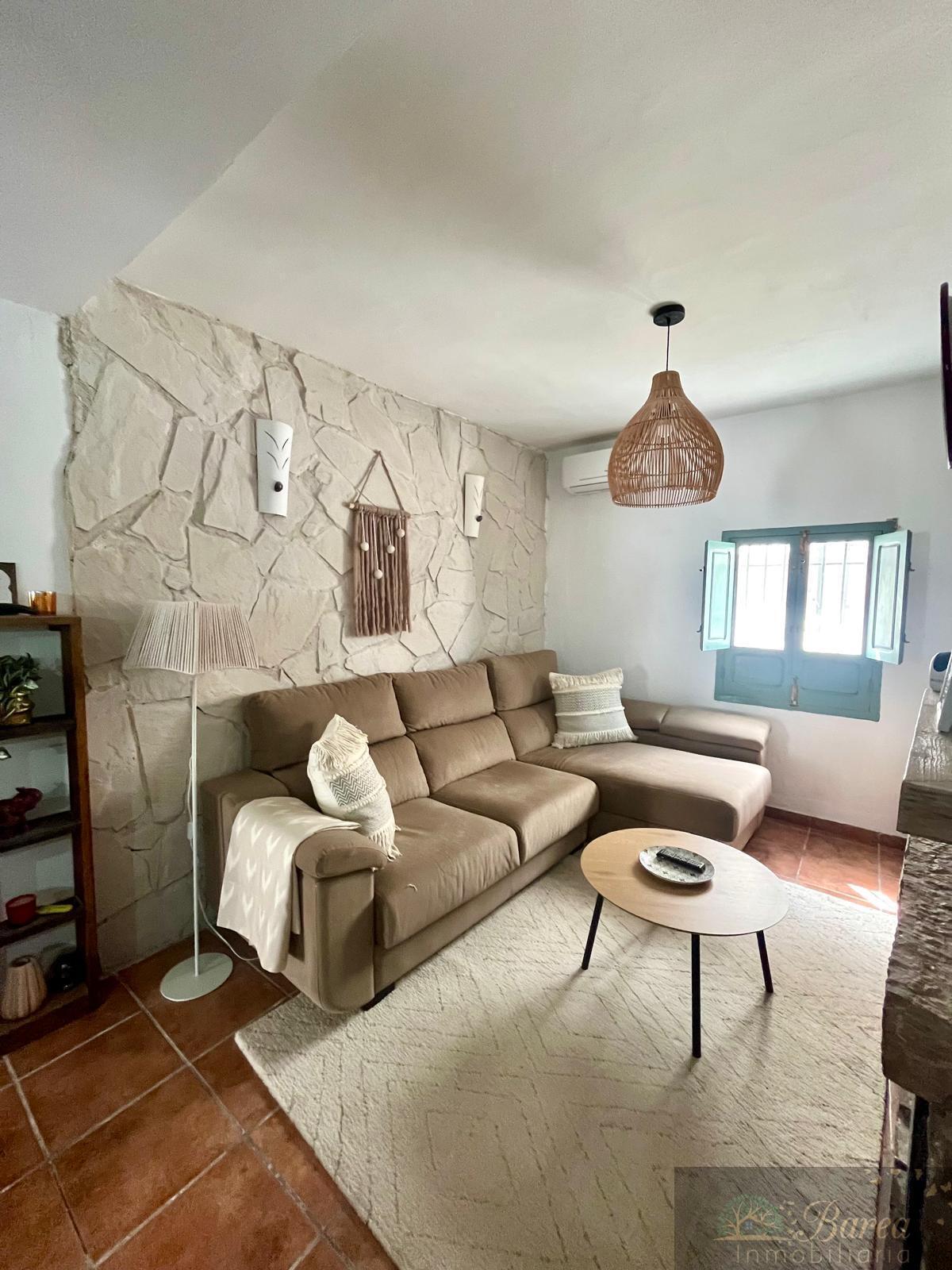 Venta de casa en Rute