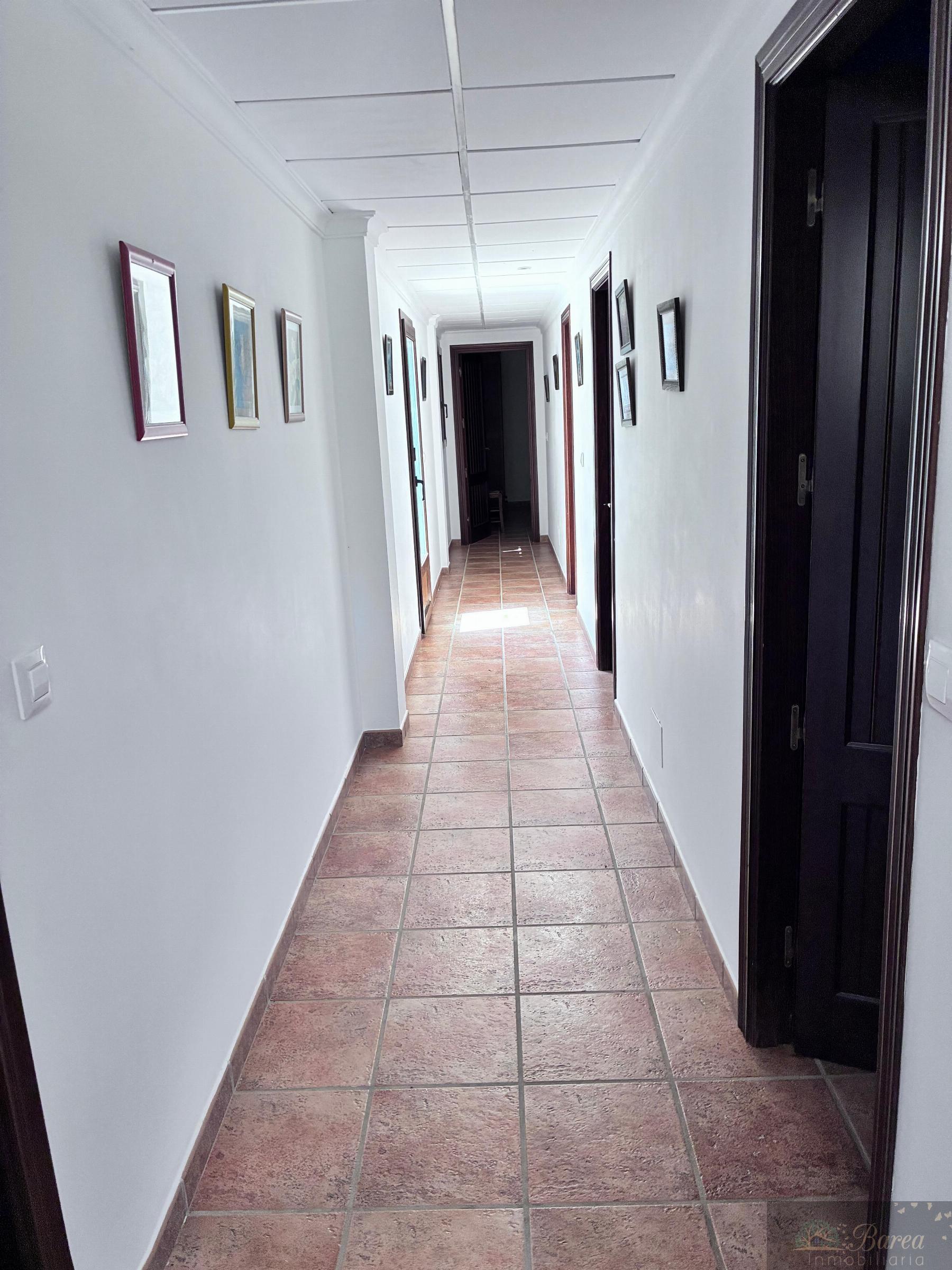 Venta de casa en Iznájar