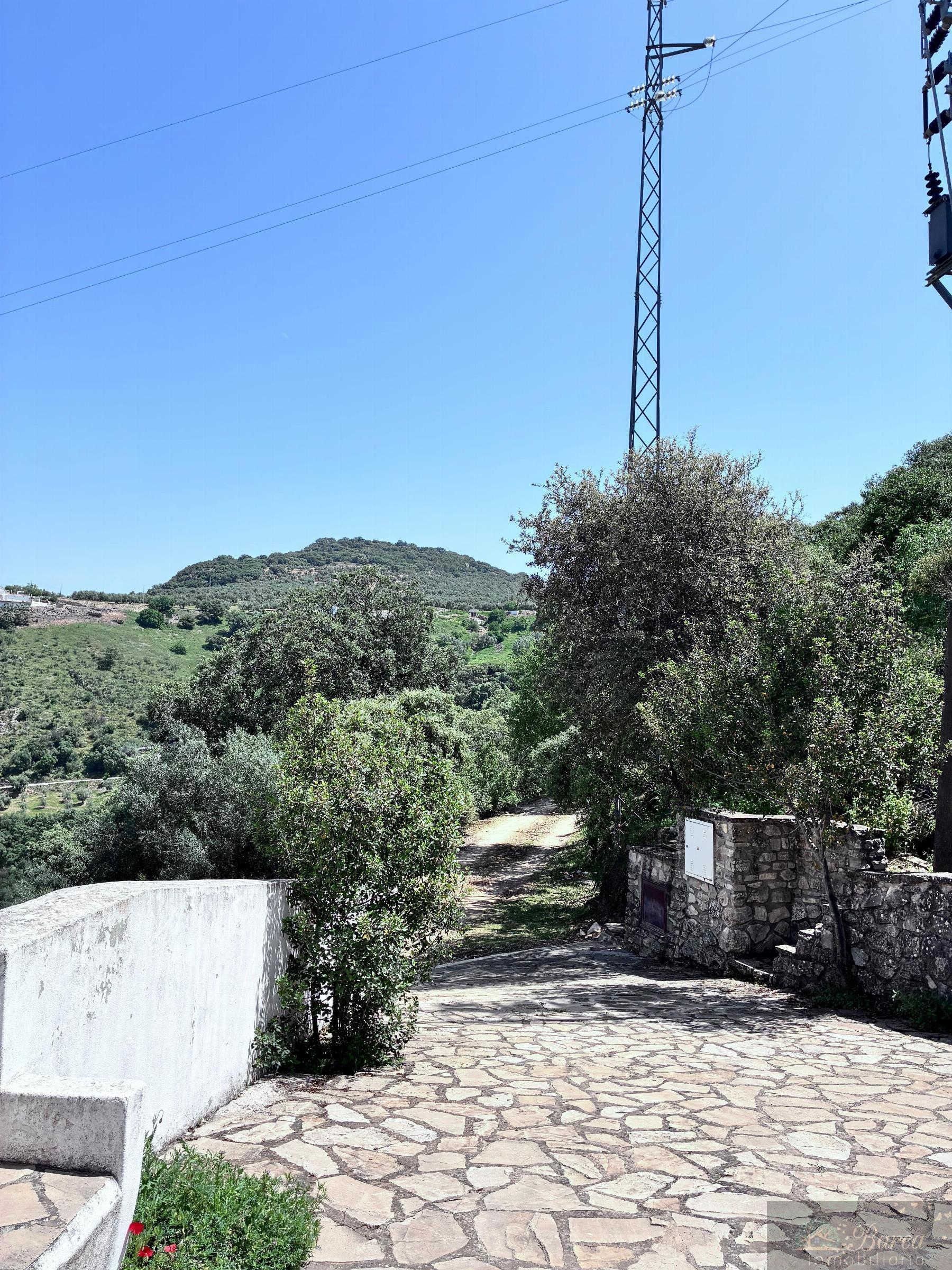 Venta de casa en Iznájar