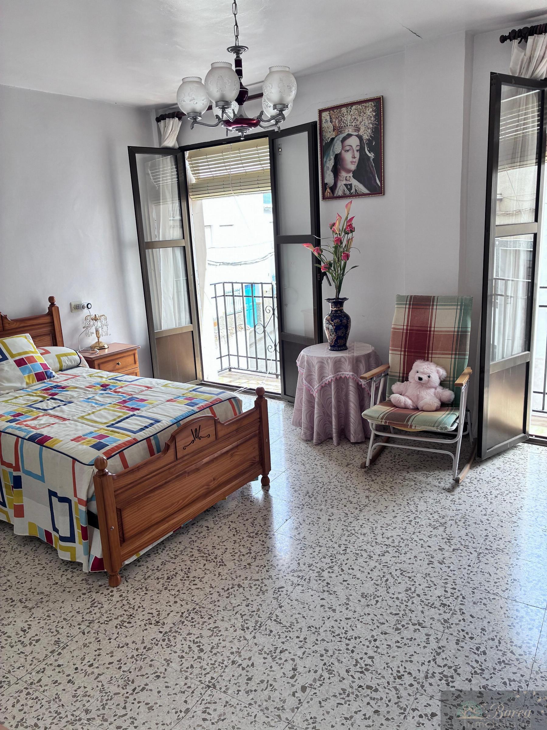 Venta de casa en Rute