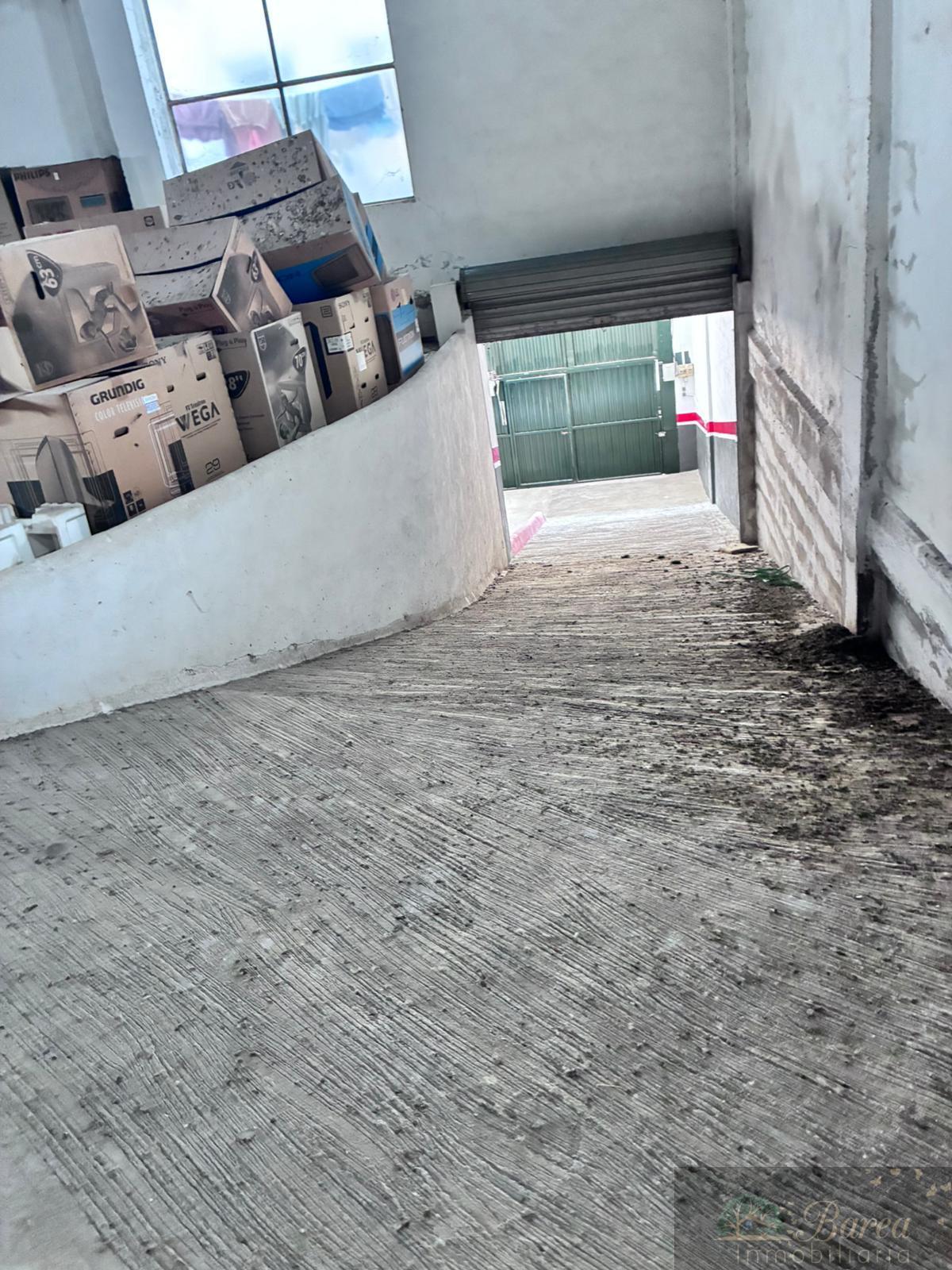 Venta de garaje en Rute
