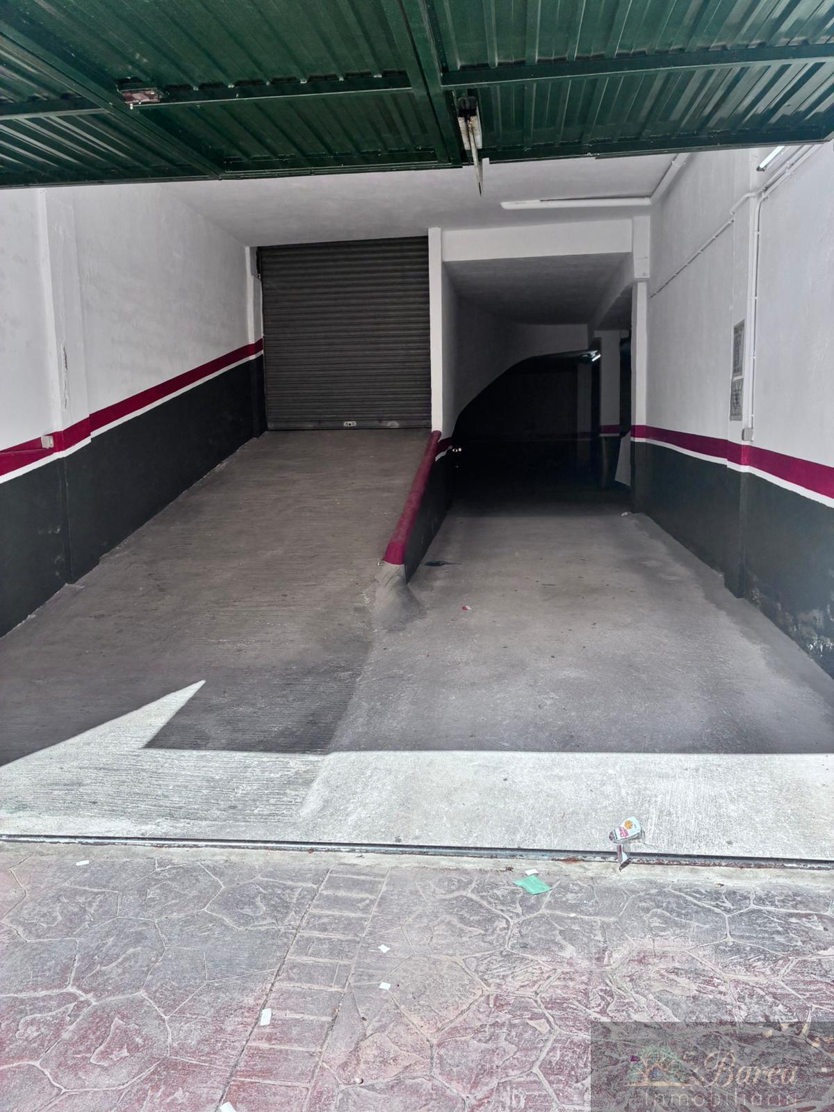 Venta de garaje en Rute