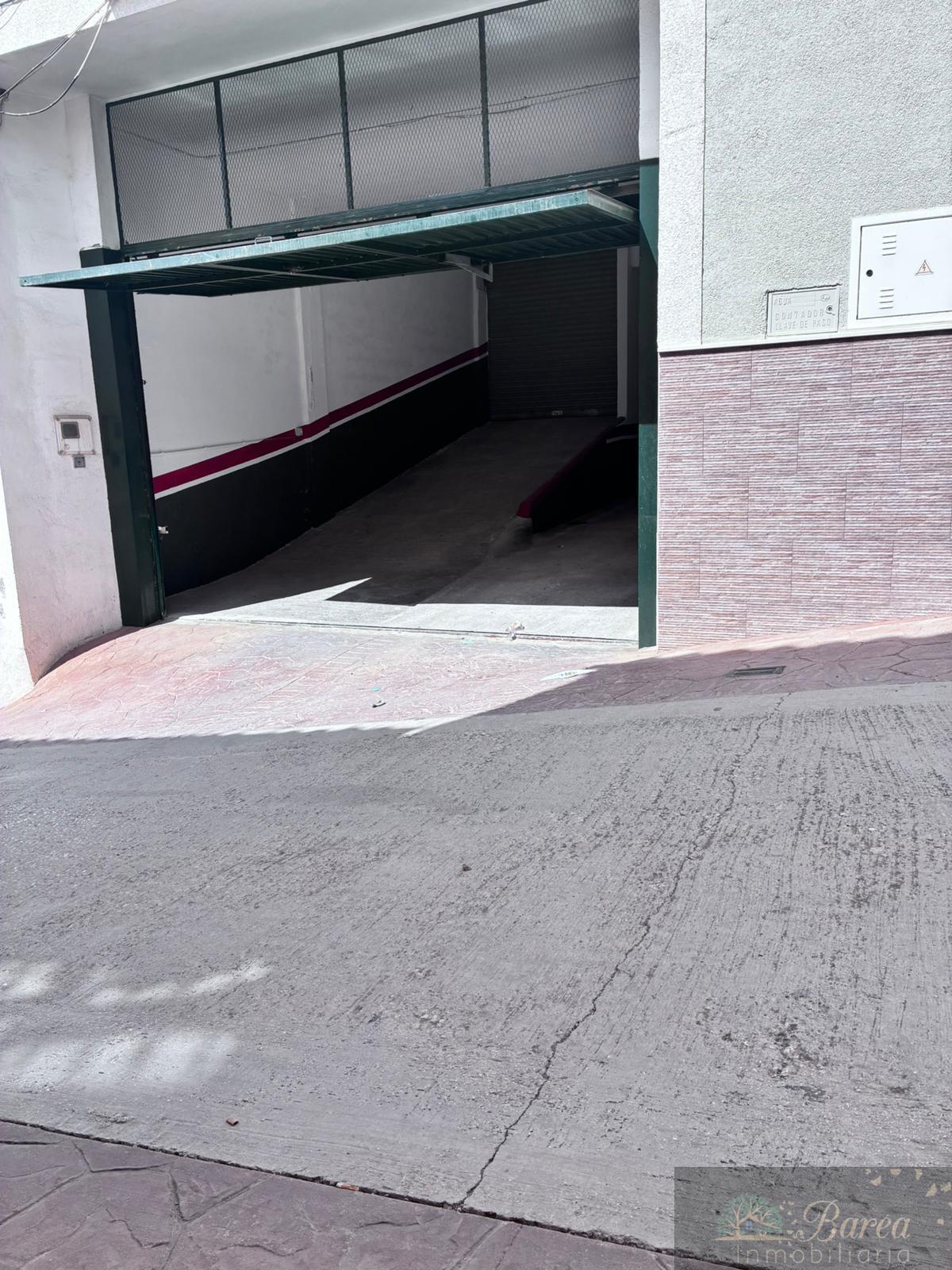 Venta de garaje en Rute