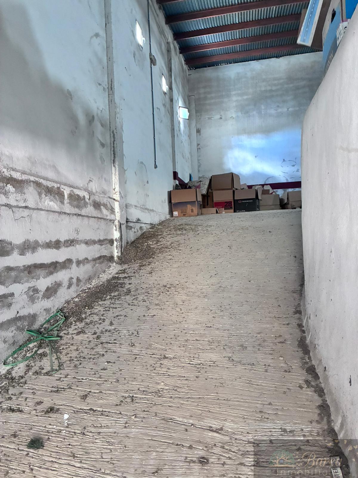 Venta de garaje en Rute