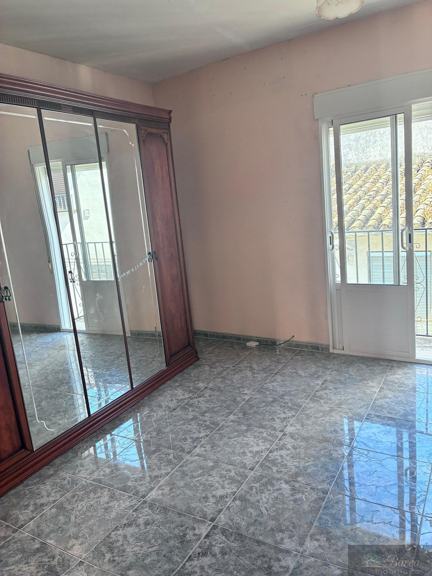 Venta de casa en Rute