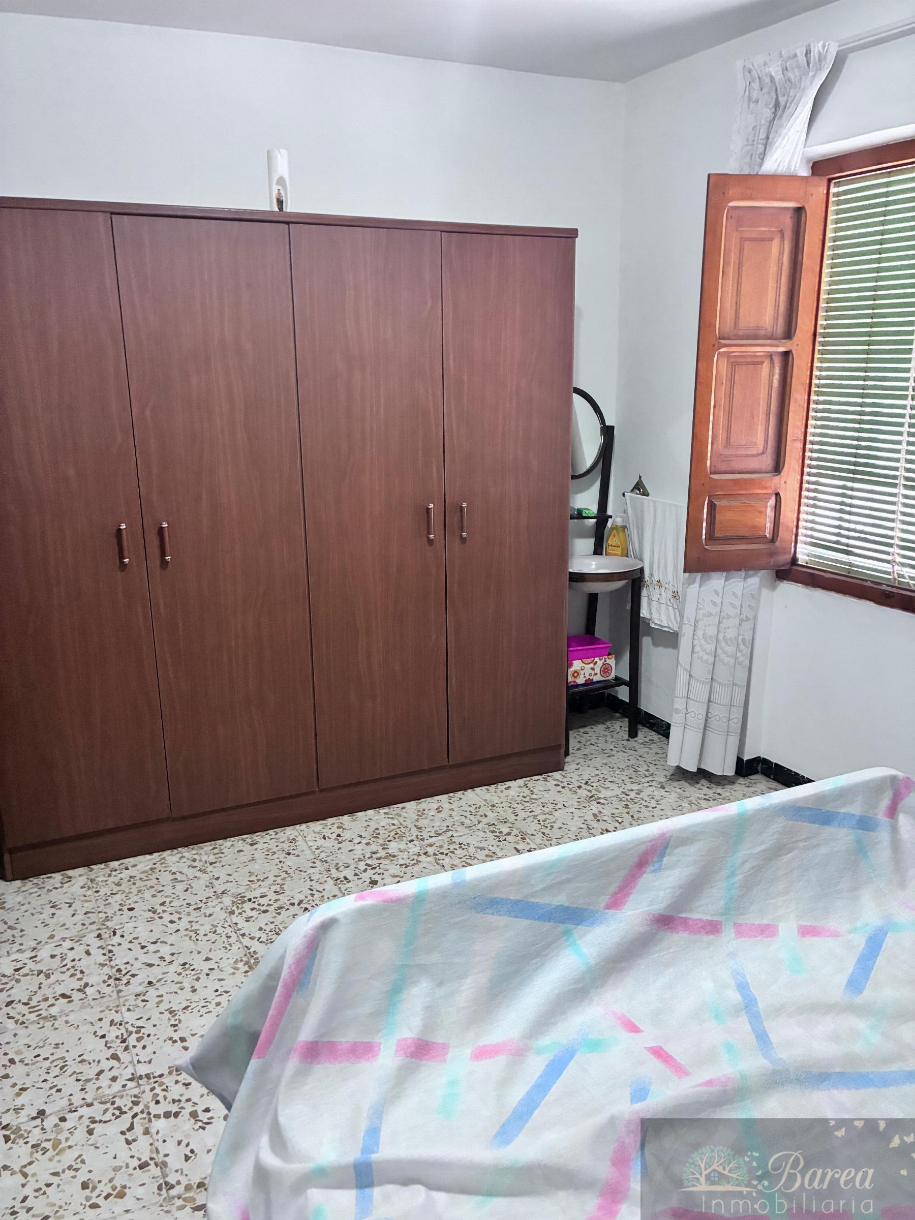Venta de casa en Rute