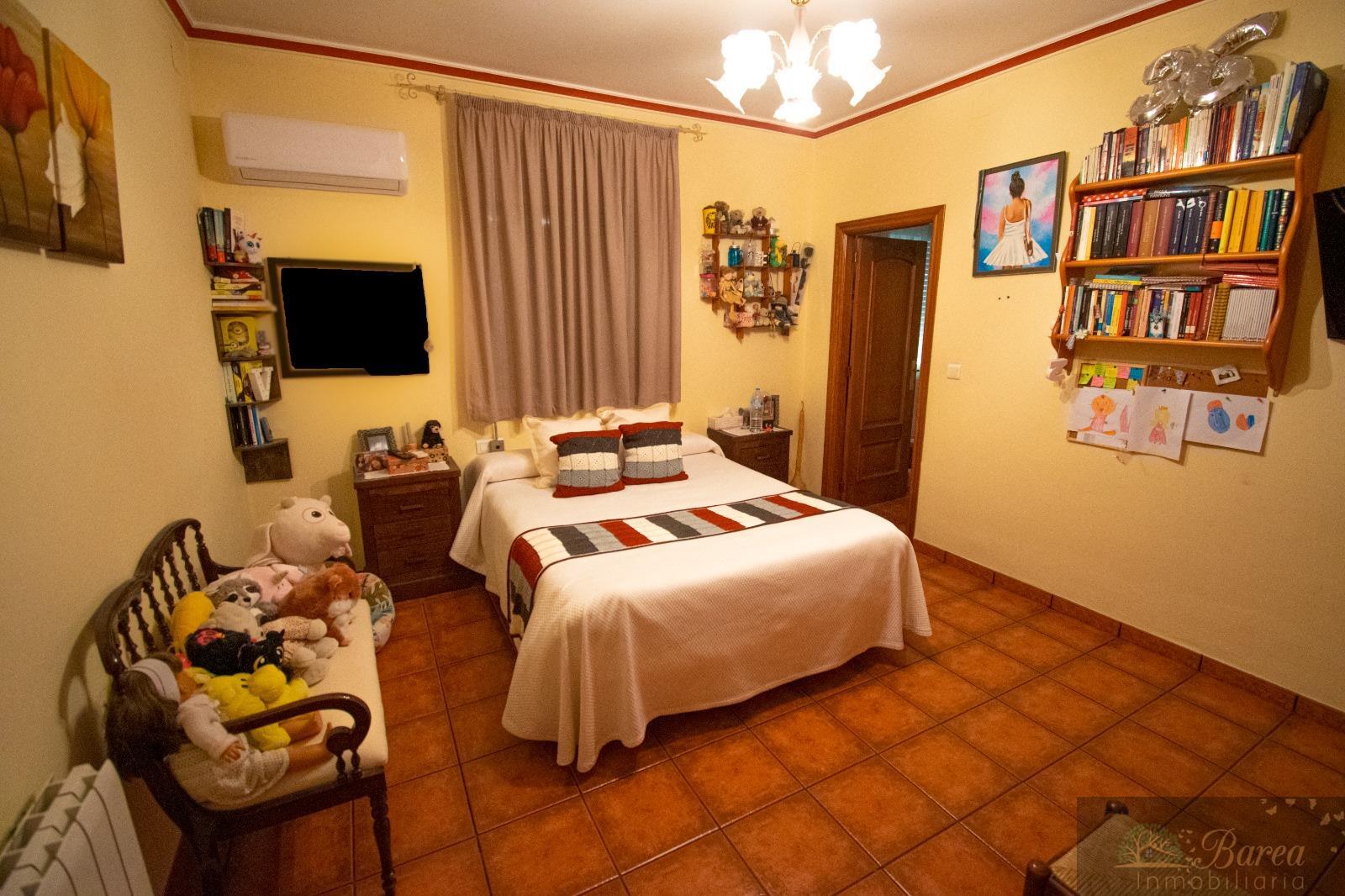 Venta de casa en Rute