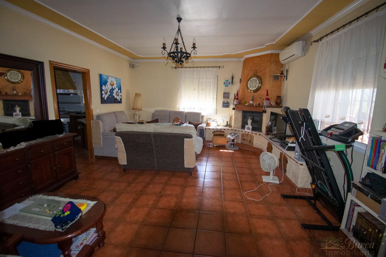 Venta de casa en Rute