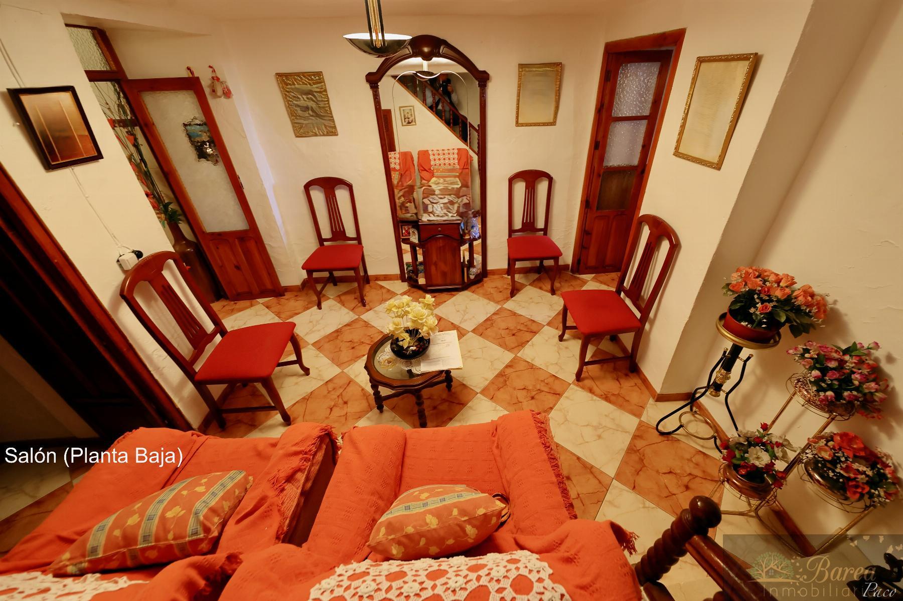 Venta de casa en Rute