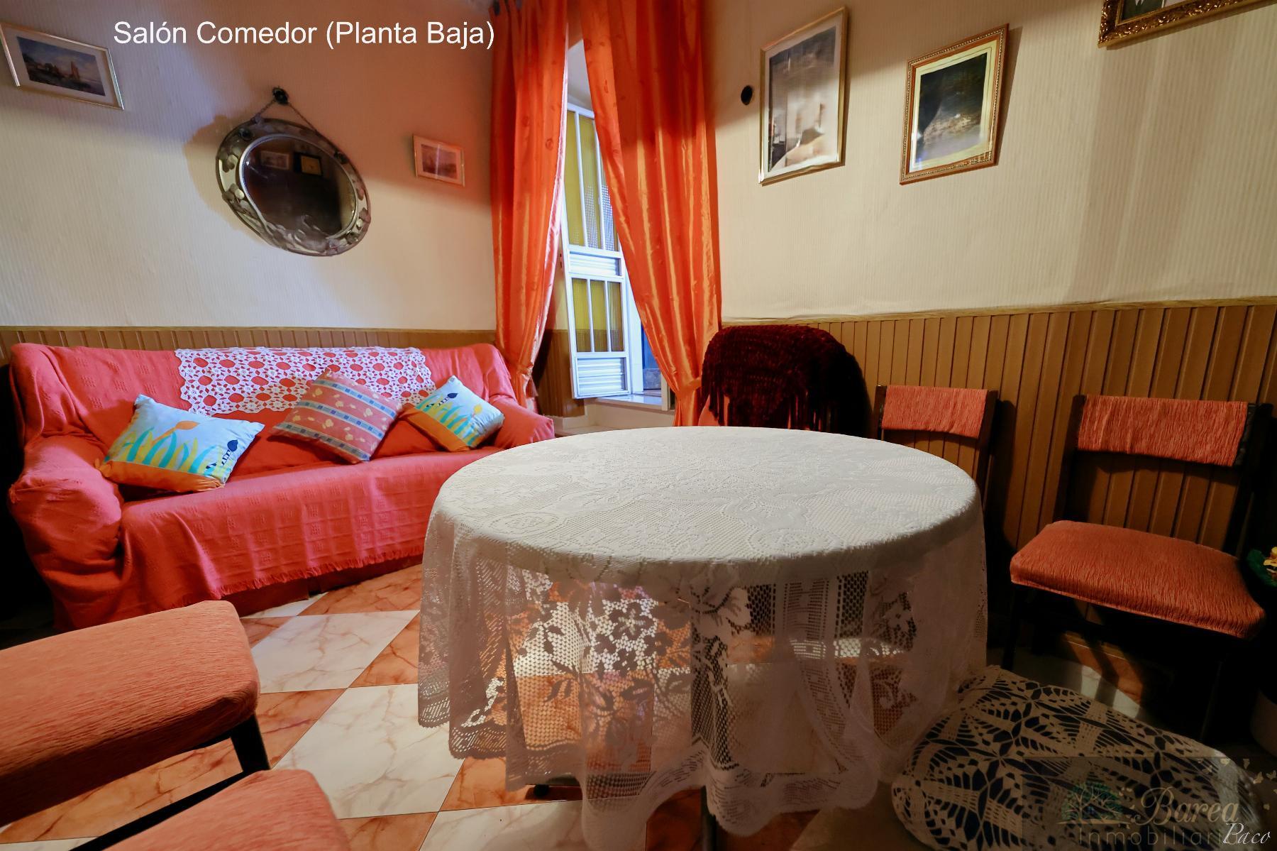 Venta de casa en Rute