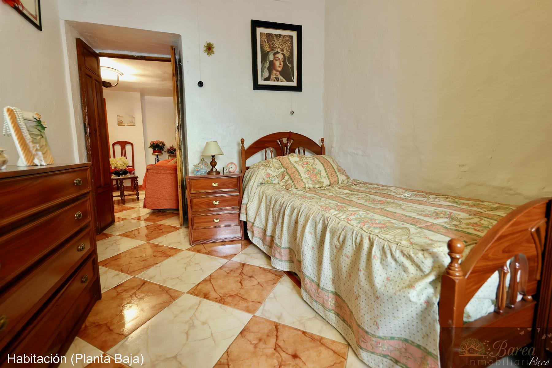 Venta de casa en Rute