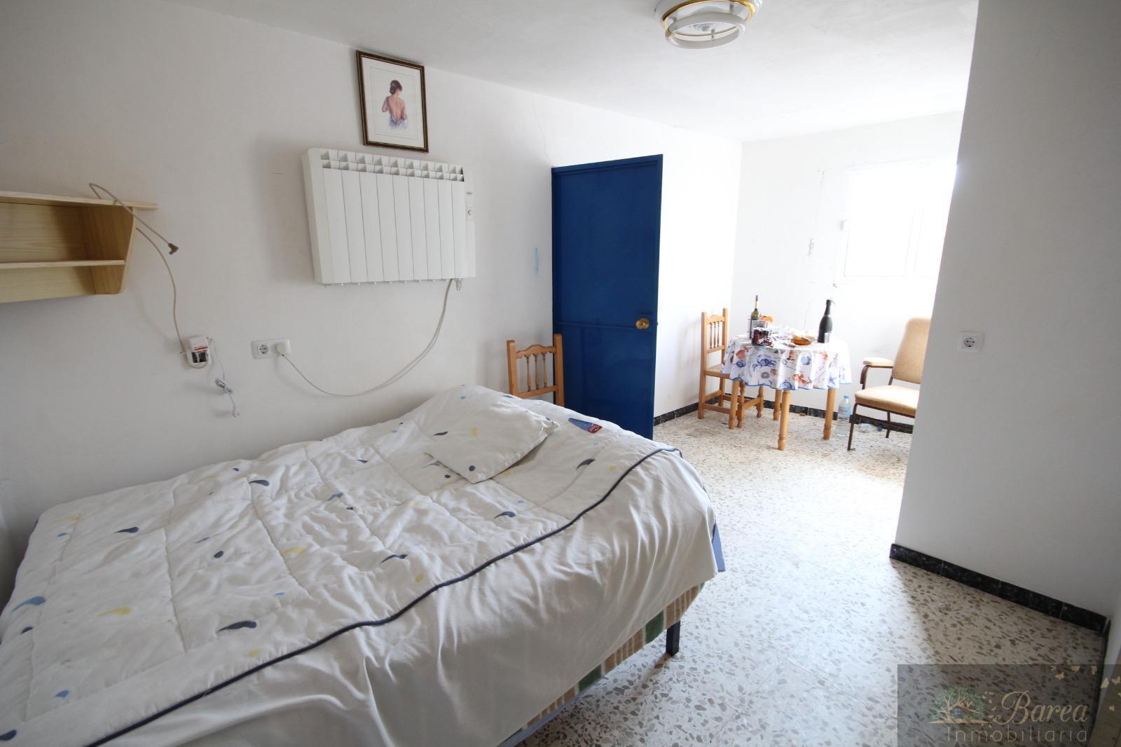 Venta de casa en Rute