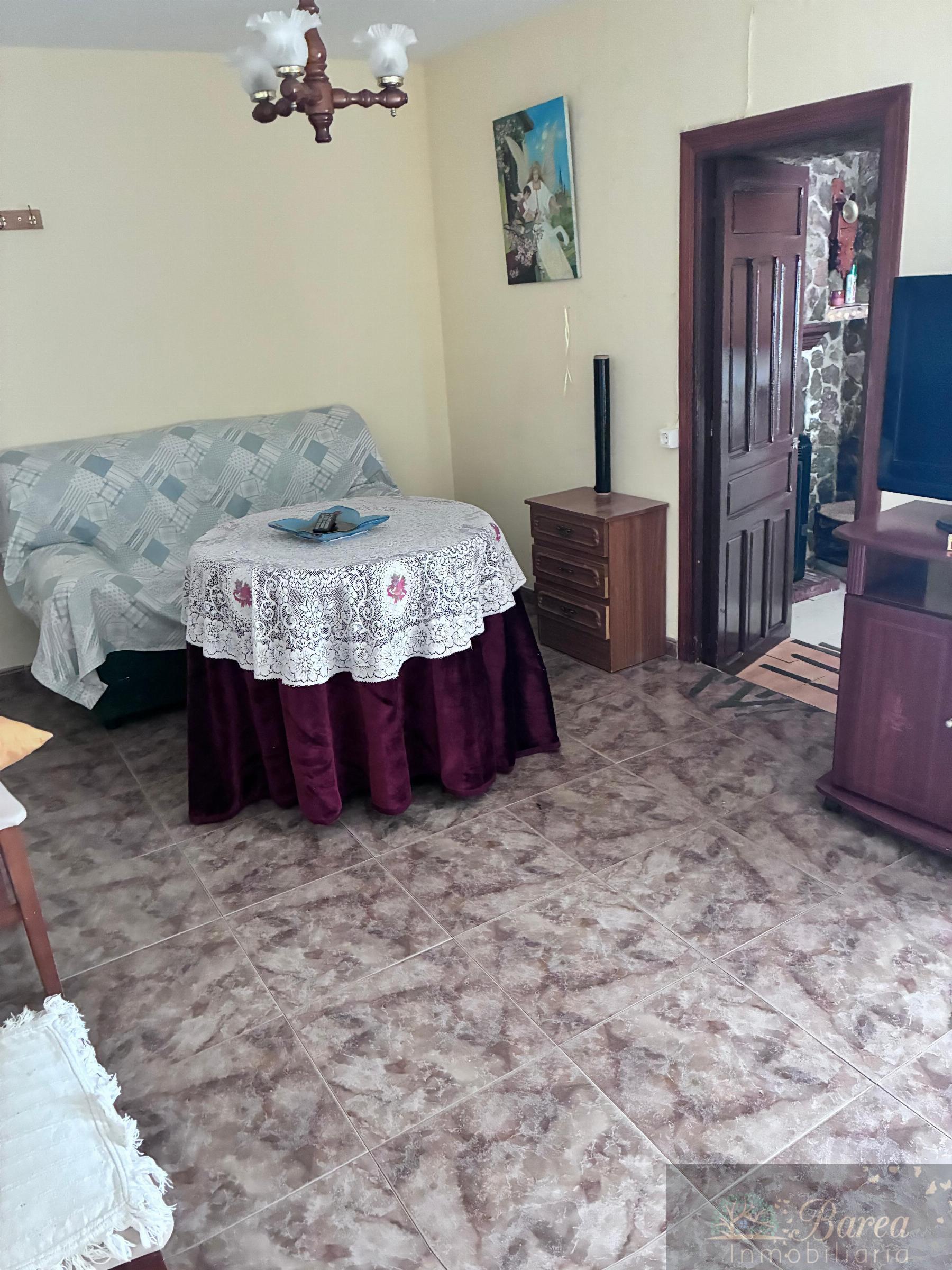 Venta de casa en Rute