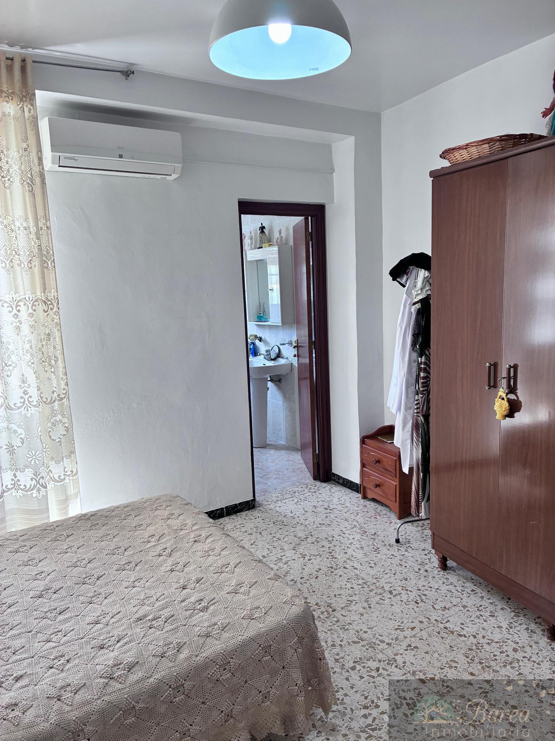 Venta de casa en Rute