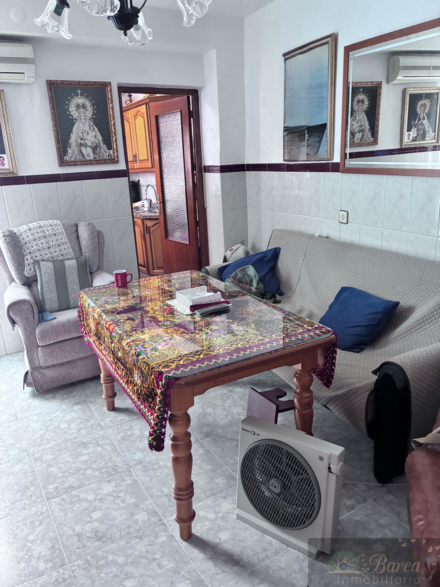 Venta de casa en Rute