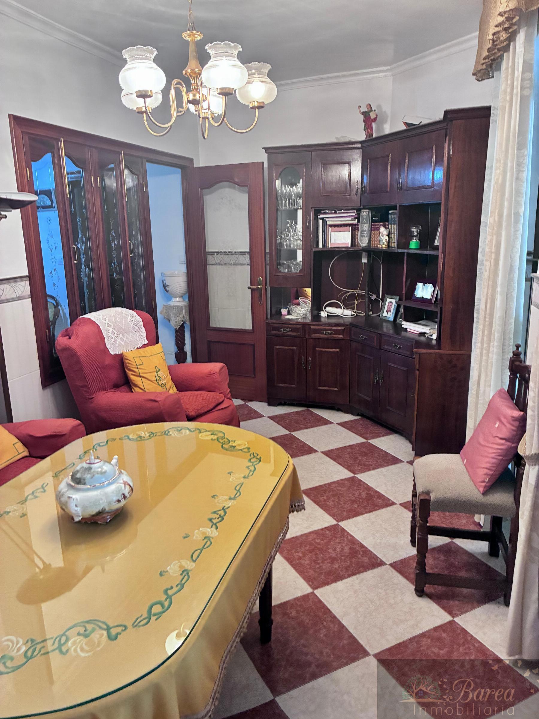 Venta de casa en Rute