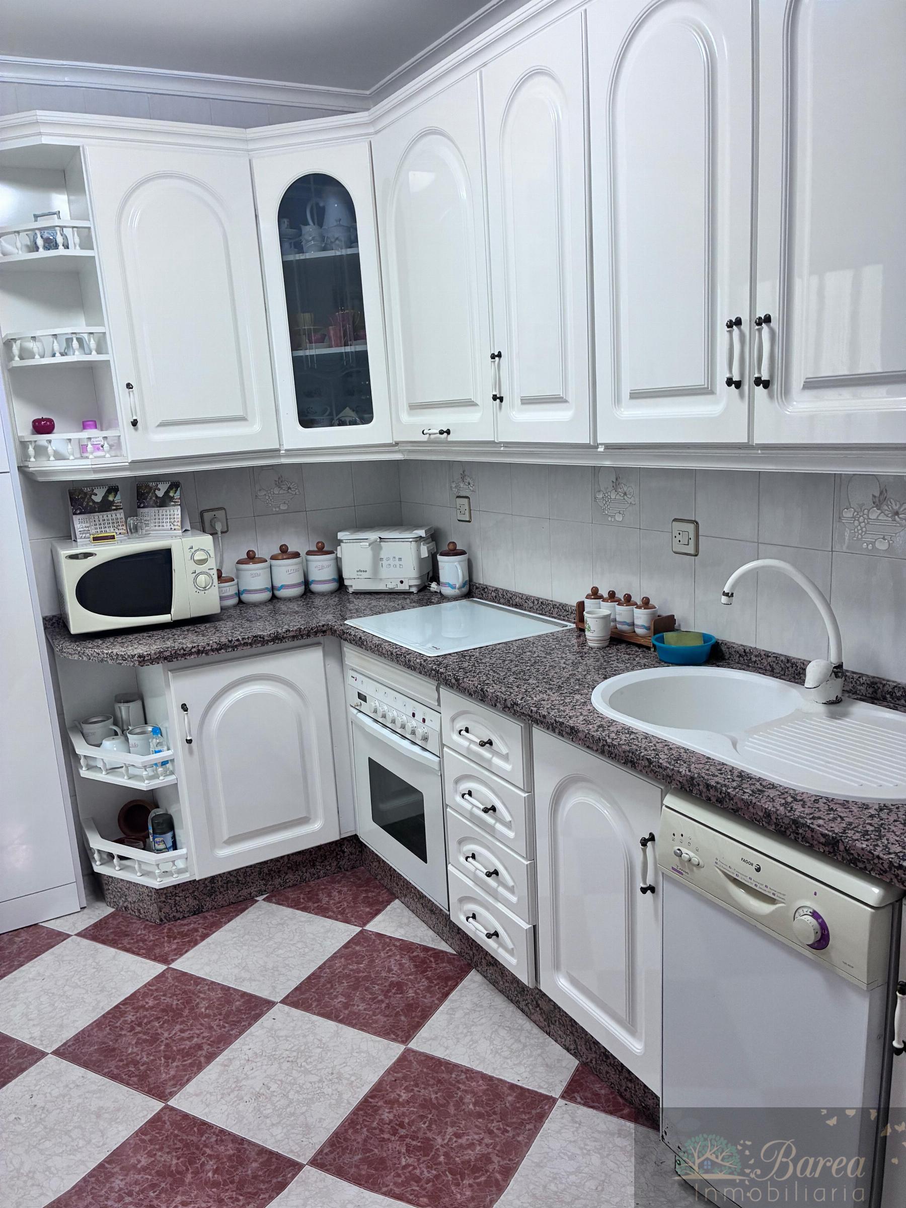 Venta de casa en Rute