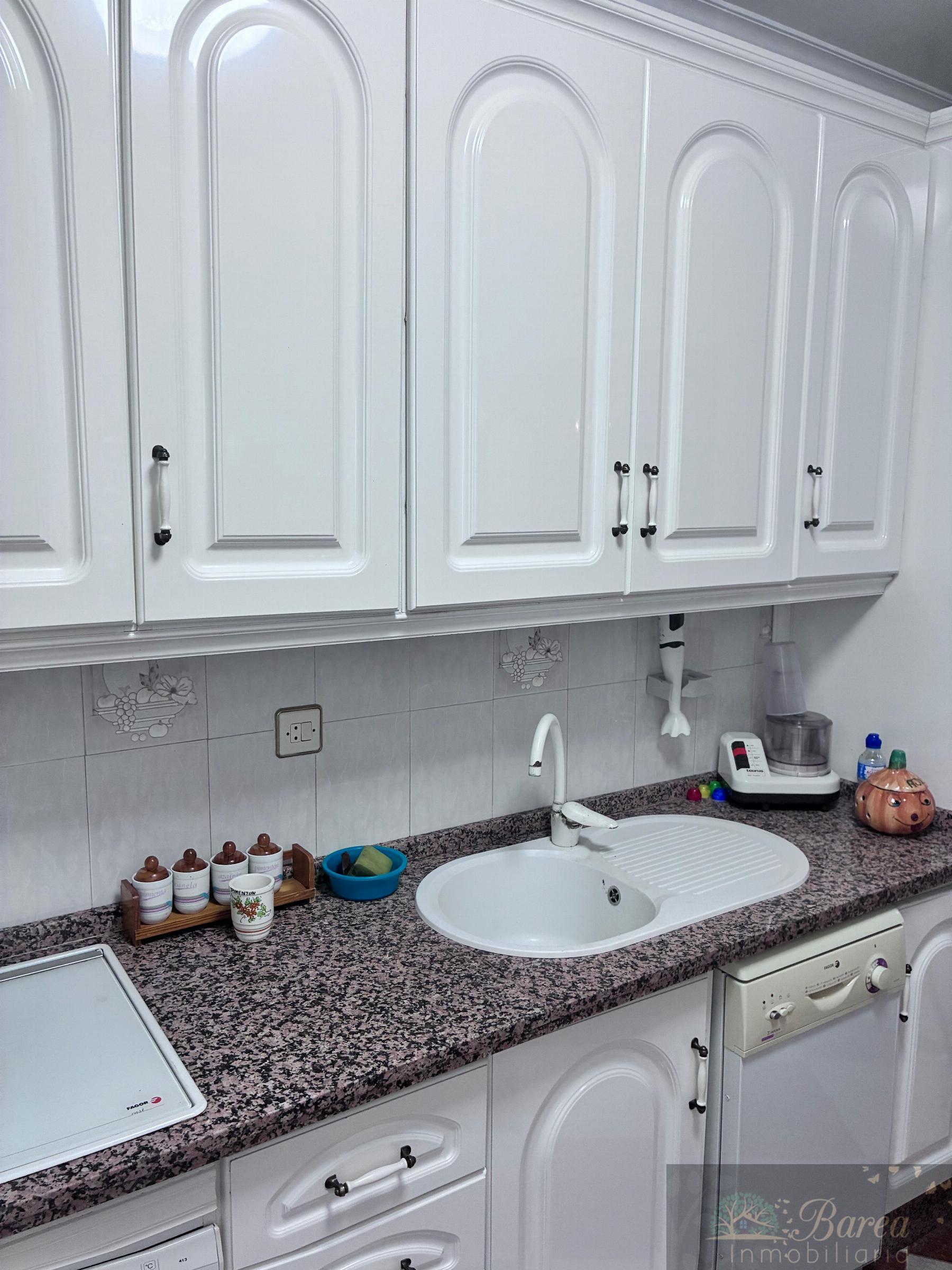 Venta de casa en Rute