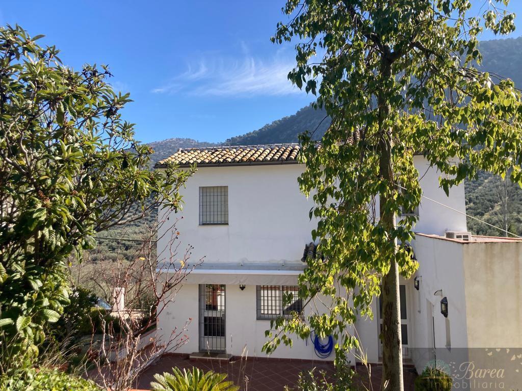 Venta de chalet en Rute